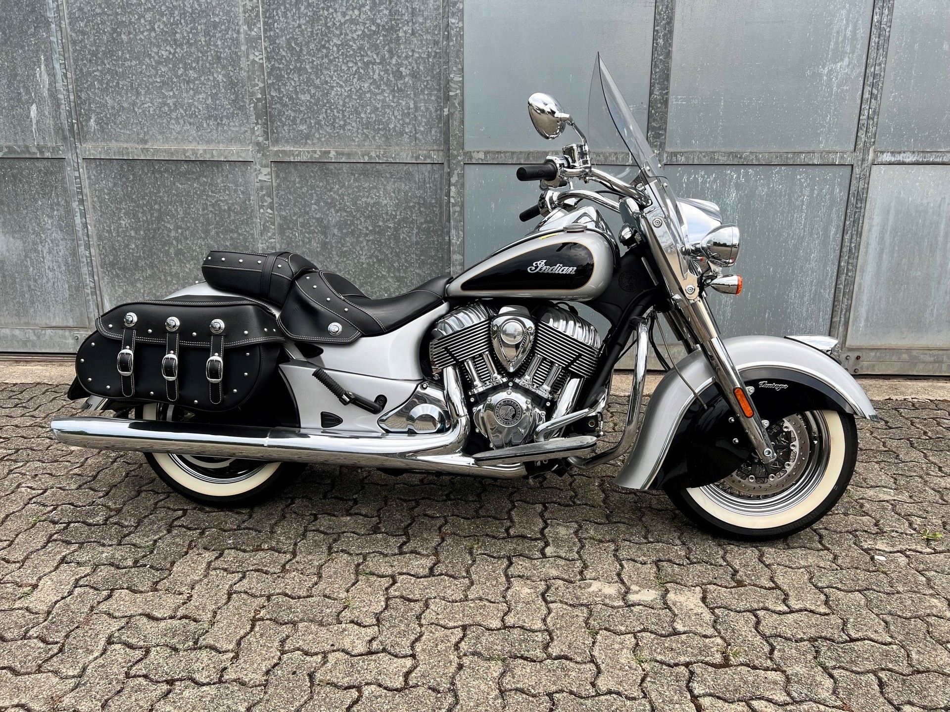 INDIAN Chief Vintage-image-0