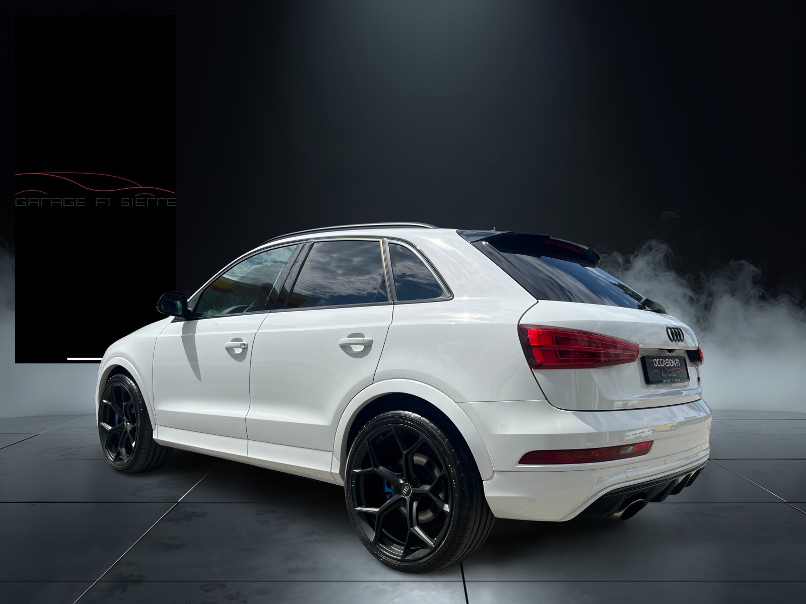 AUDI RS Q3 2.5 TFSI performance quattro S-tronic-showroom-element-3