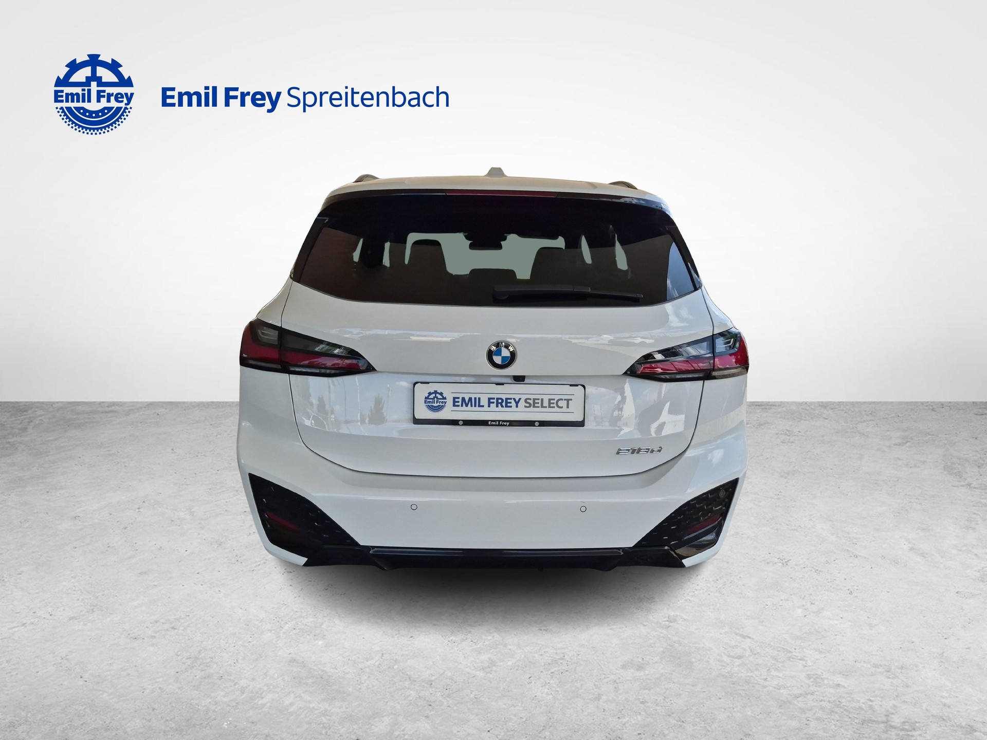 BMW 218d Active Tourer / ab 3,99% Leasing bei Abschluss einer Protect Autoversicherung-showroom-element-3
