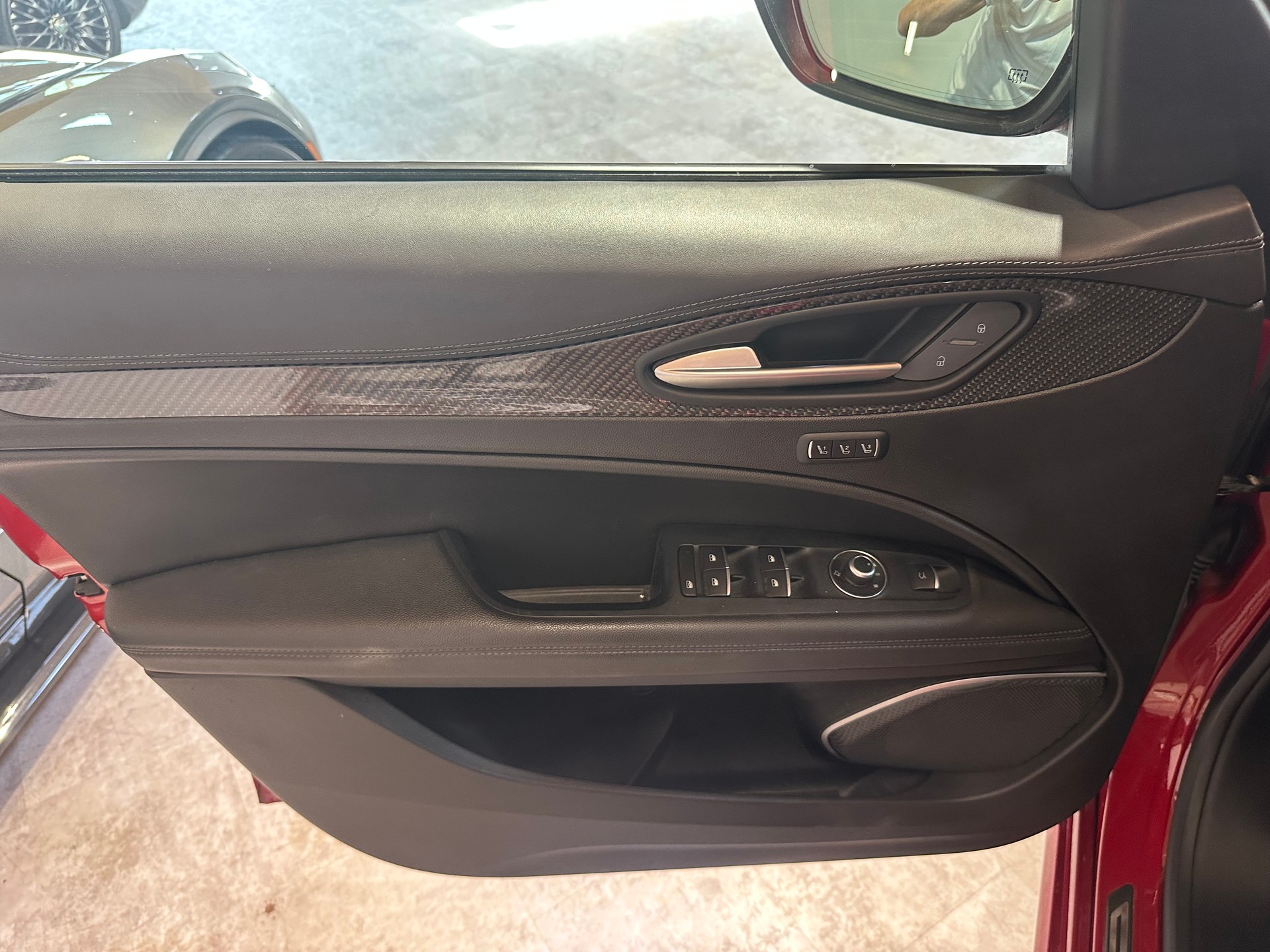 ALFA ROMEO Stelvio 2.9 V6 Quadrifoglio Q4 Automatic/1. Jahr Garantie/8 x 20 Zoll Alu uvm.-image-13
