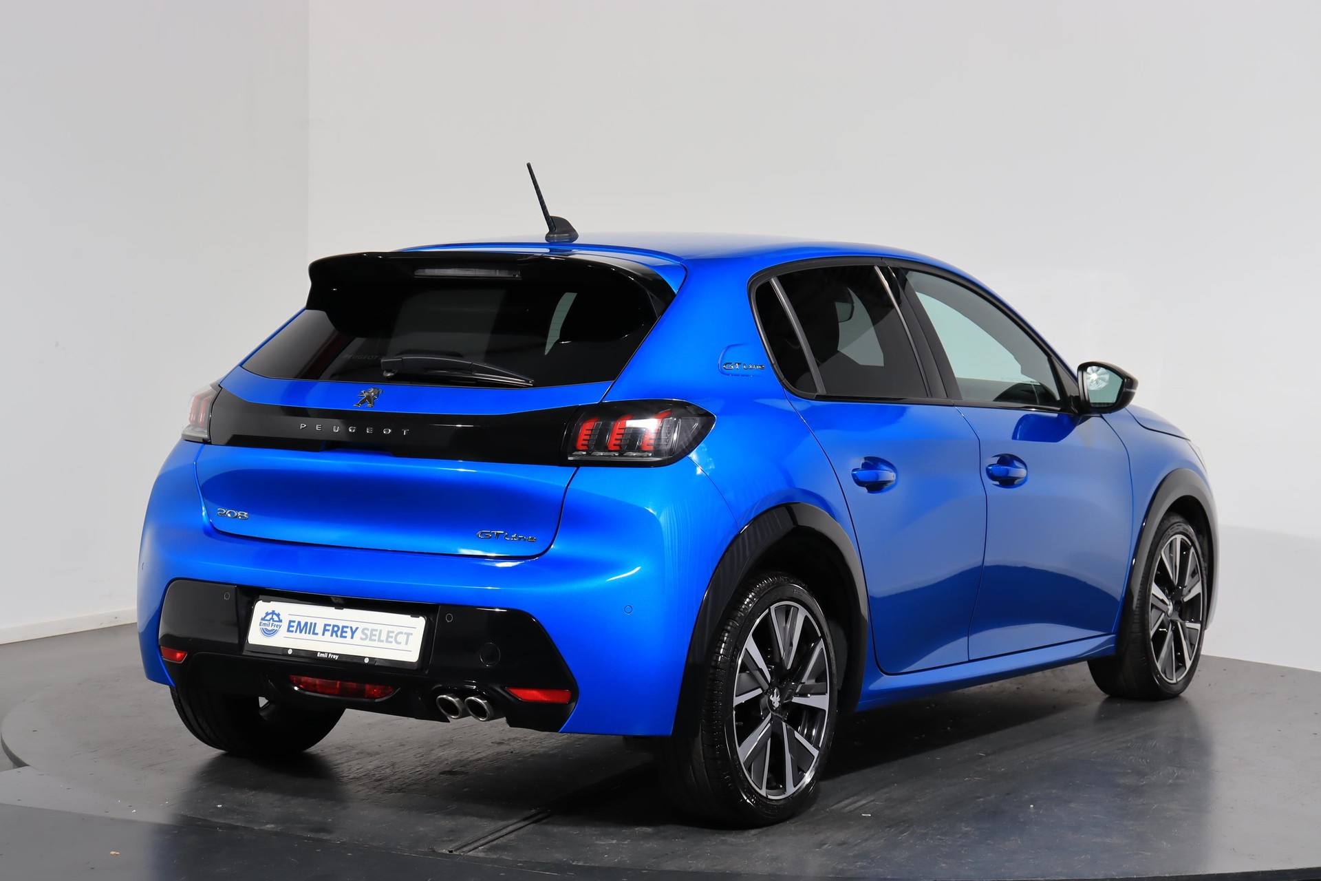 PEUGEOT 208 1.2 PureTech 130 GT Line-showroom-element-2