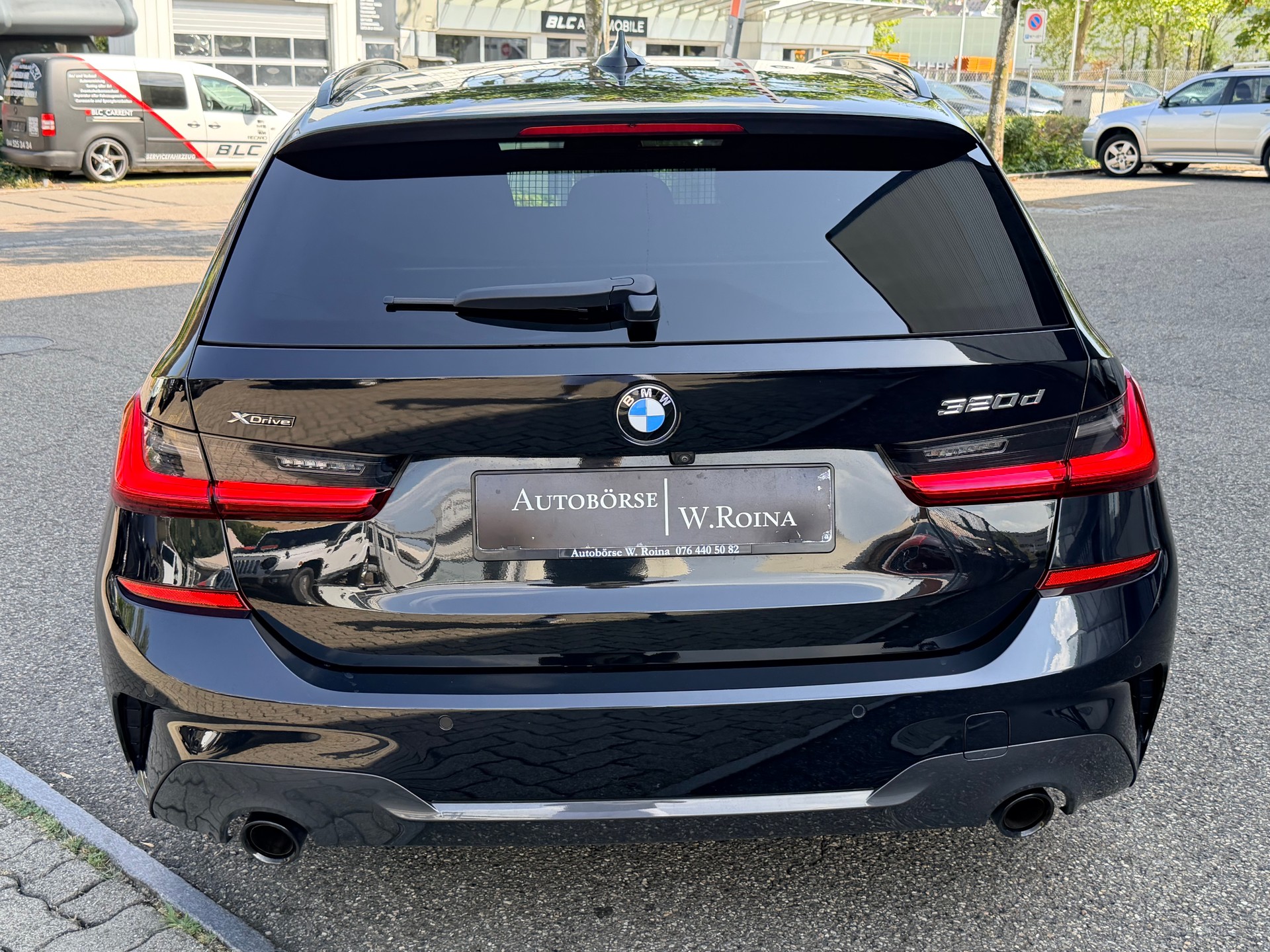 BMW 320d xDrive 48V Touring M Sport Steptronic-showroom-element-3