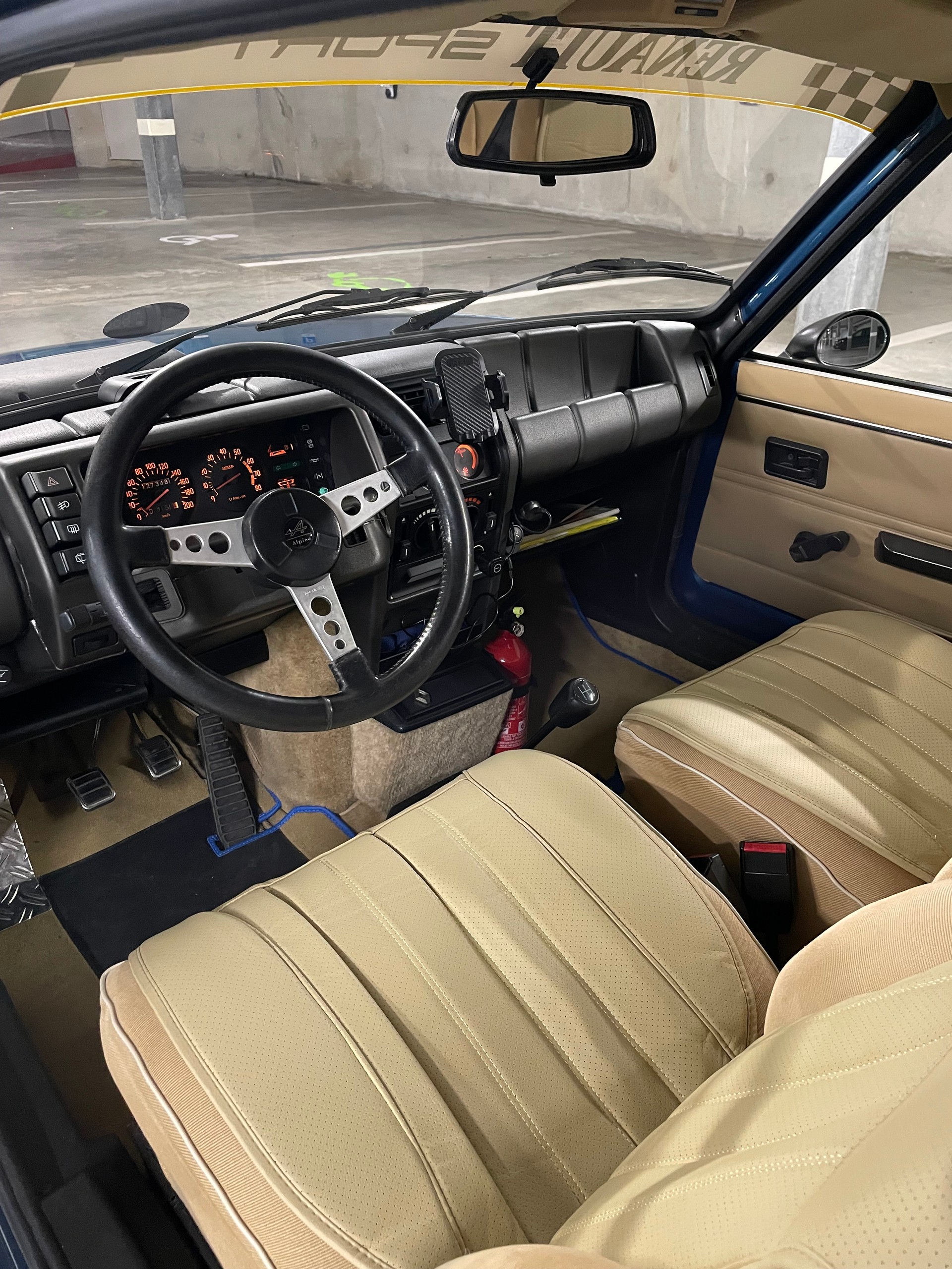 RENAULT 1400 Alpine Turbo-image-4