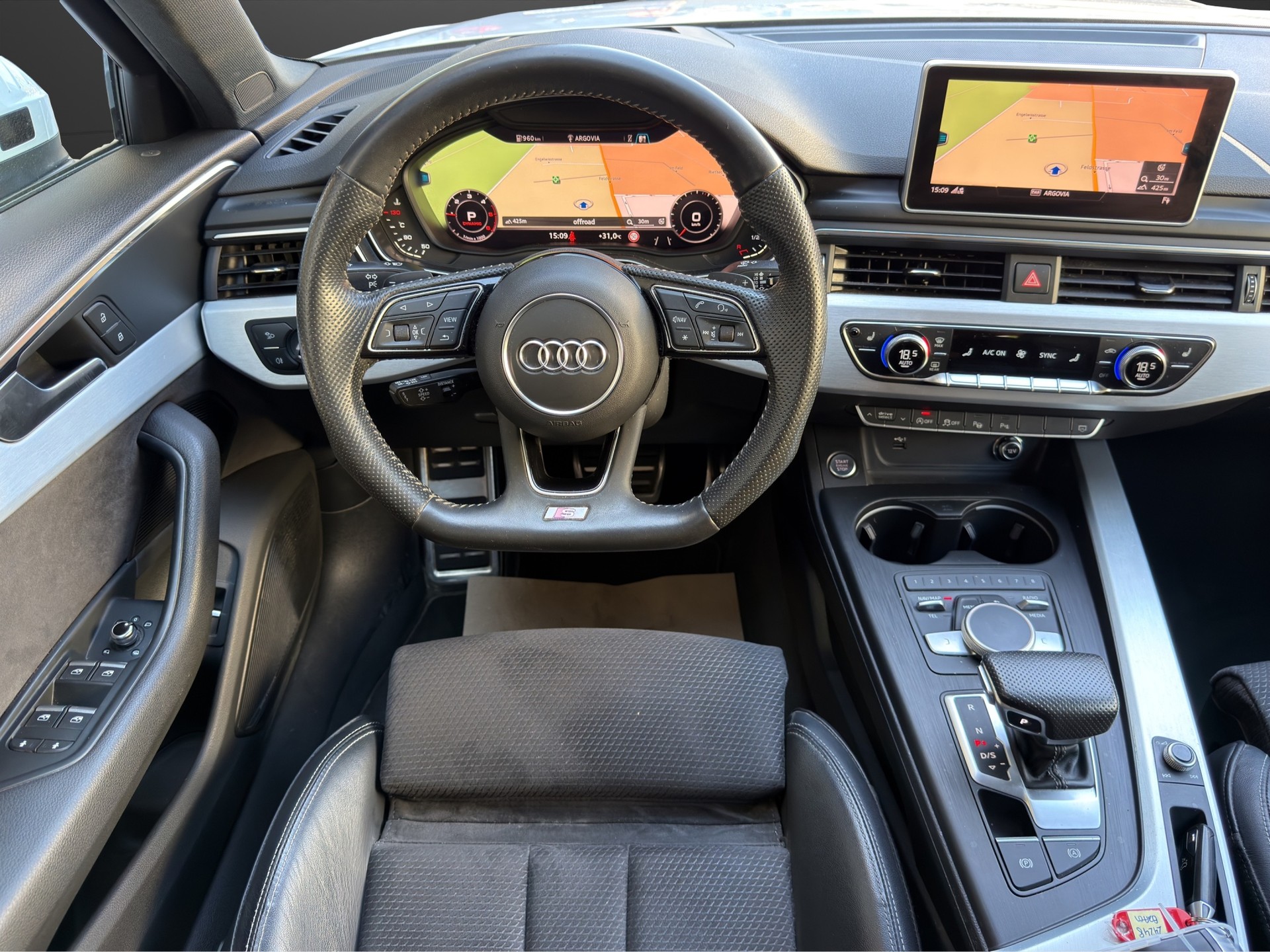 AUDI A4 Avant 40 TDI S Line quattro S-tronic Ab MFK&Garantie-image-11