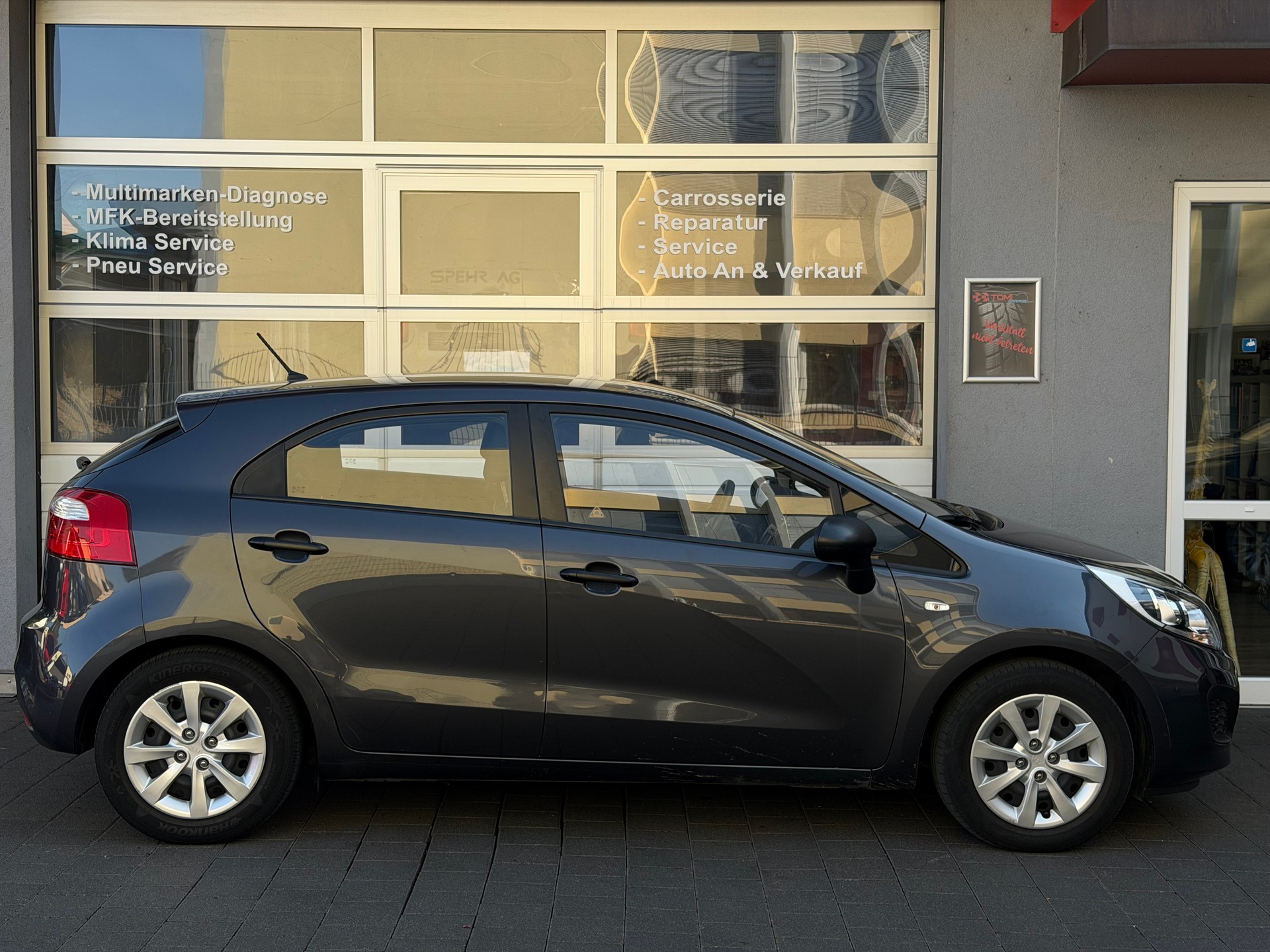 KIA Kia Rio 1.25*Ab MFK&Service*8-Fach Räder*Top Gepflegt*Sparsam&Zuverlässig*-image-5