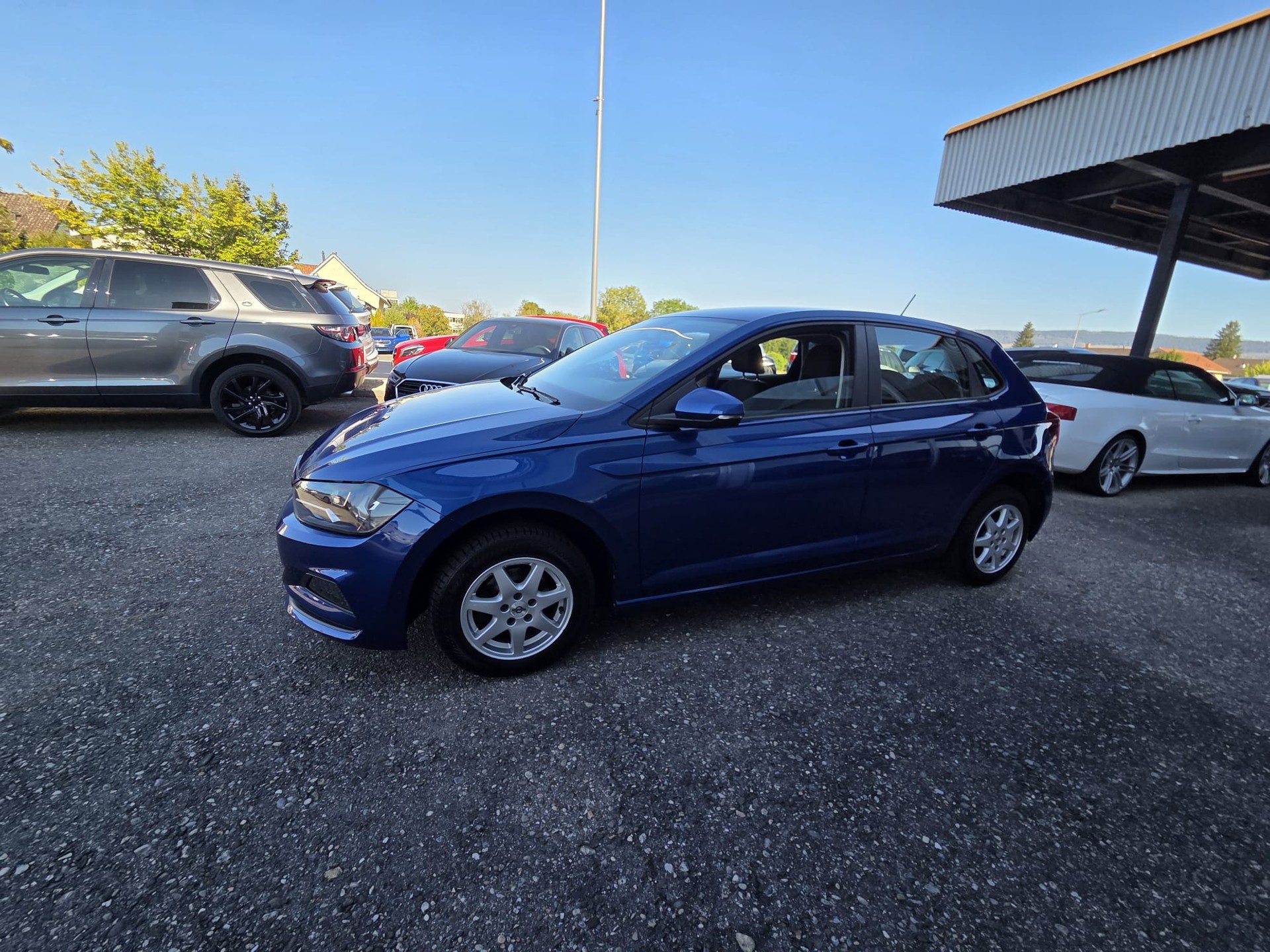 VW Polo 1.0 BMT Trendline-showroom-element-3