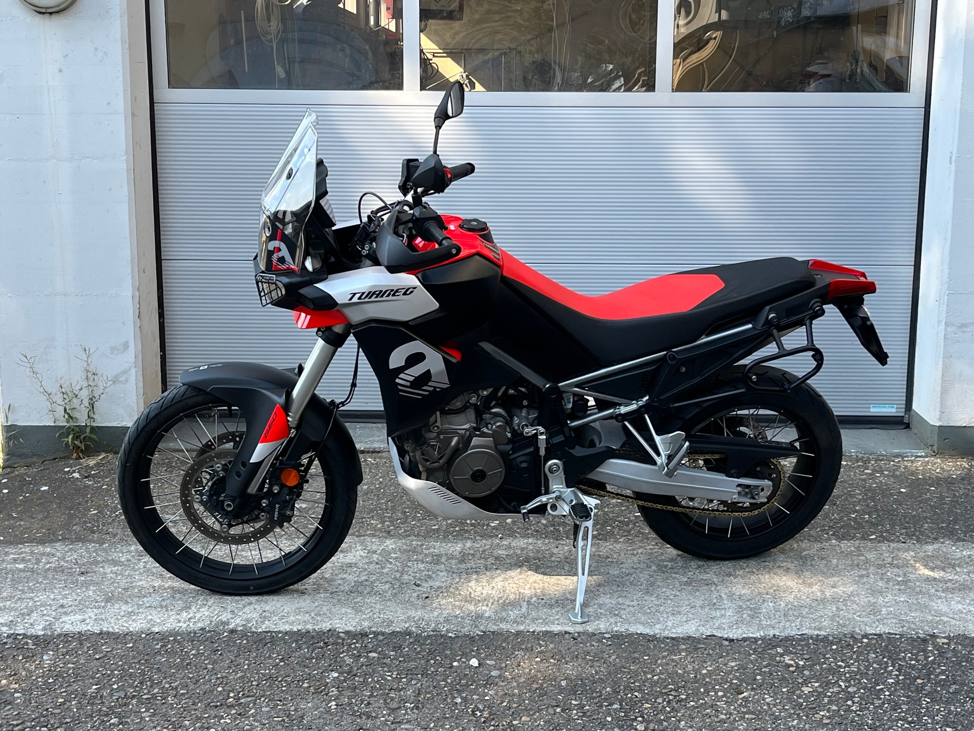 APRILIA Tuareg 660-showroom-element-3
