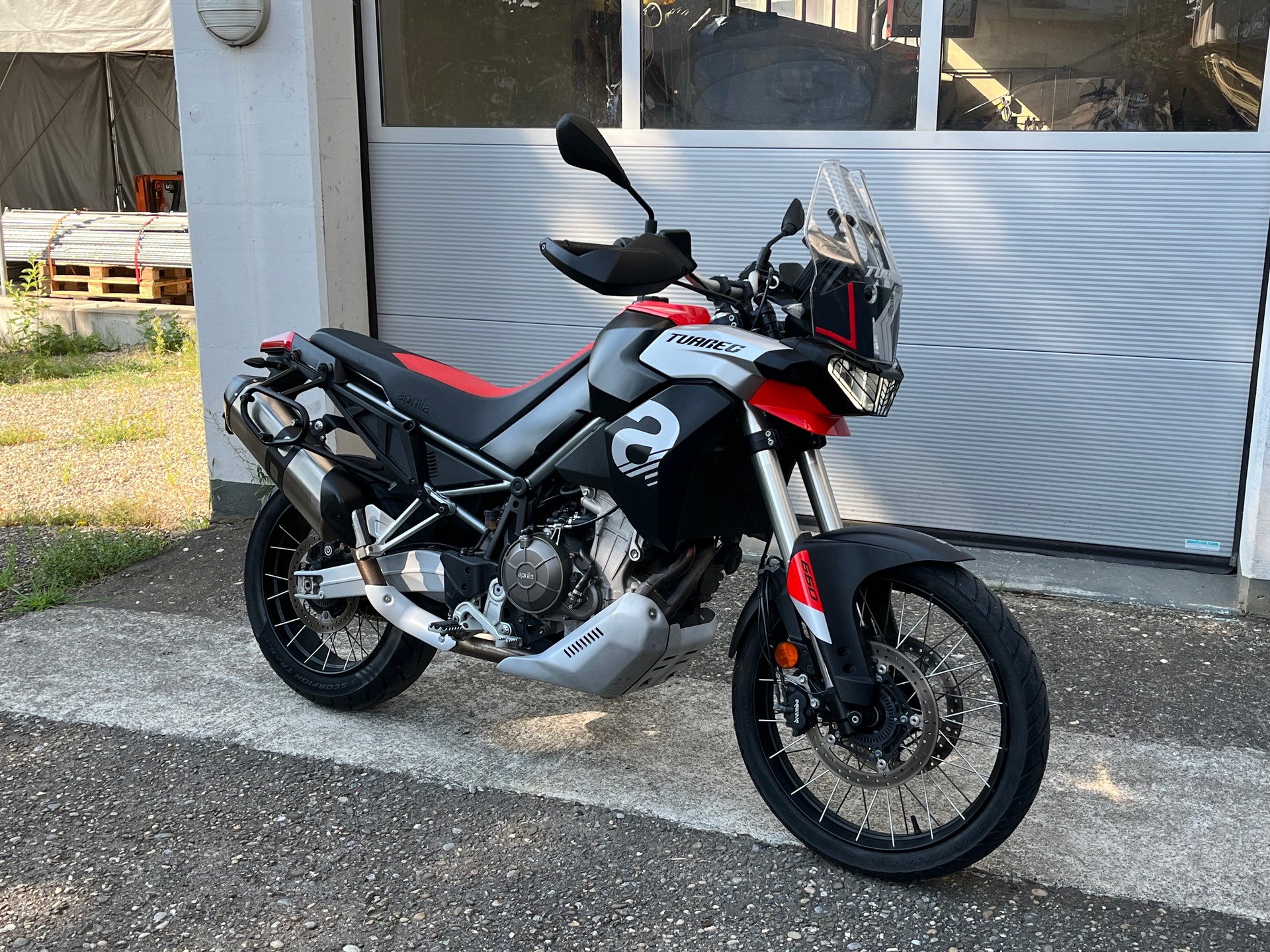 APRILIA Tuareg 660-showroom-element-2