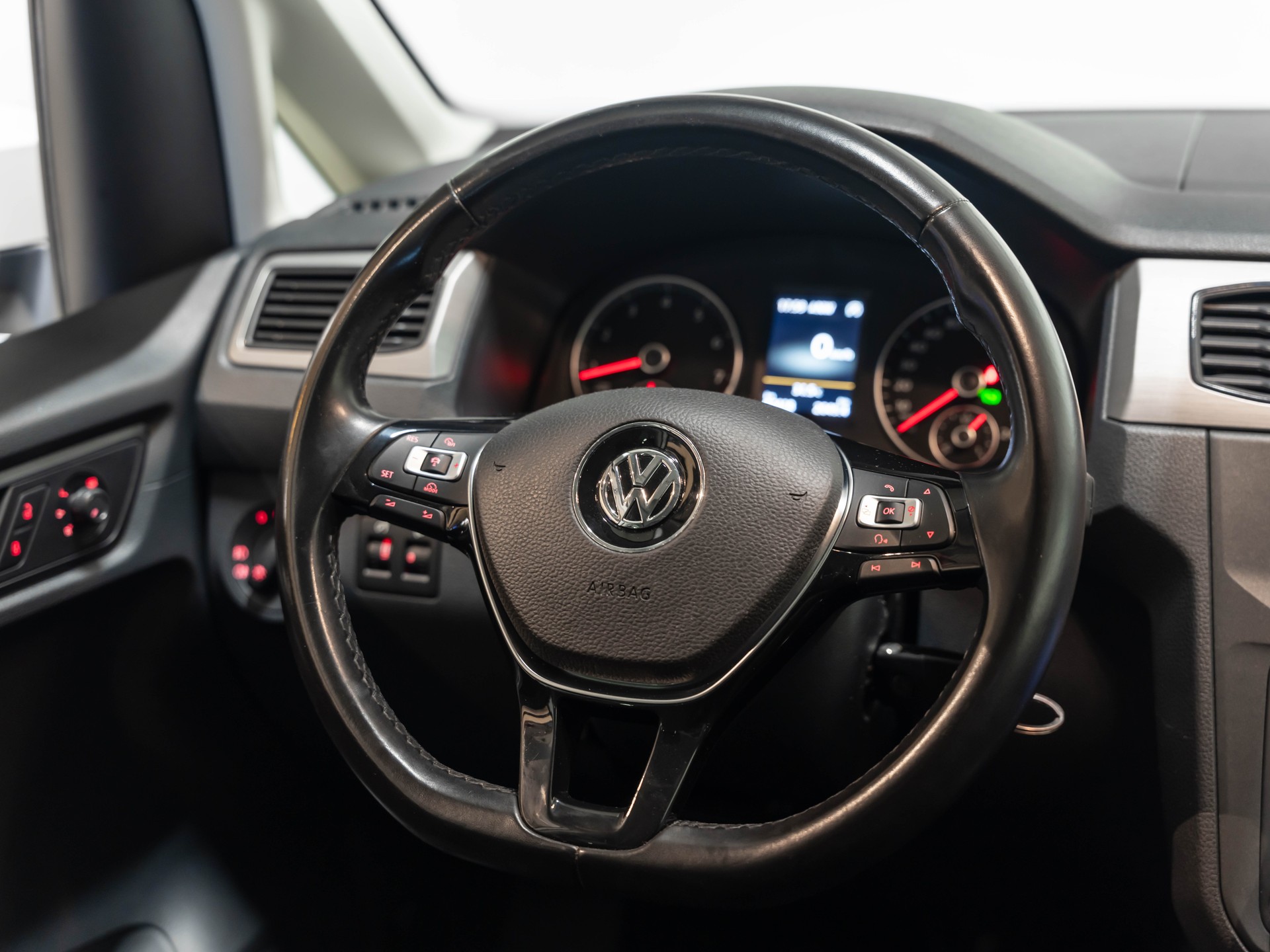 VW Caddy 1.4 TSI Trendline DSG-image-20