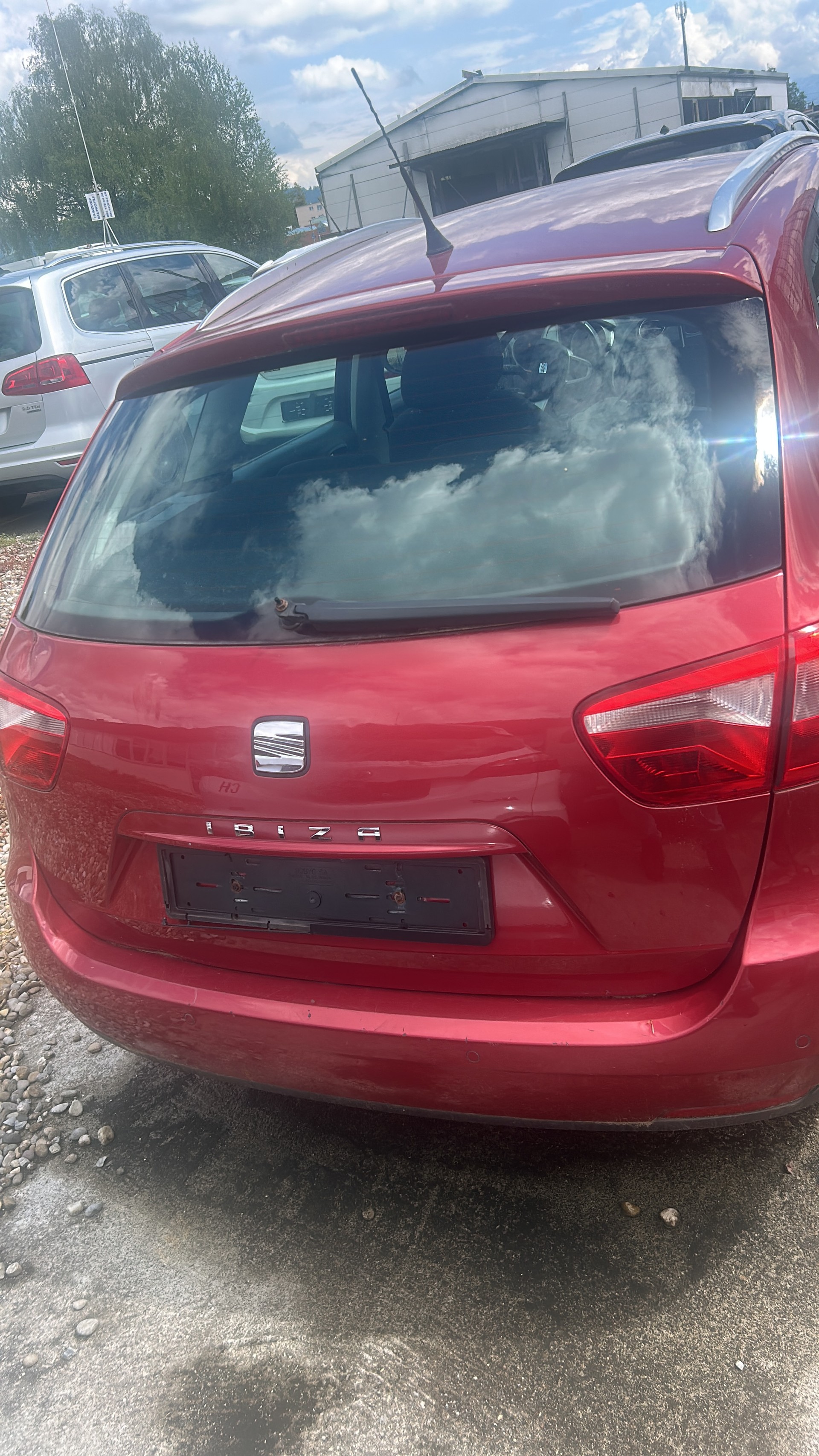 SEAT Ibiza ST 1.2 TSI Sport DSG-image-4