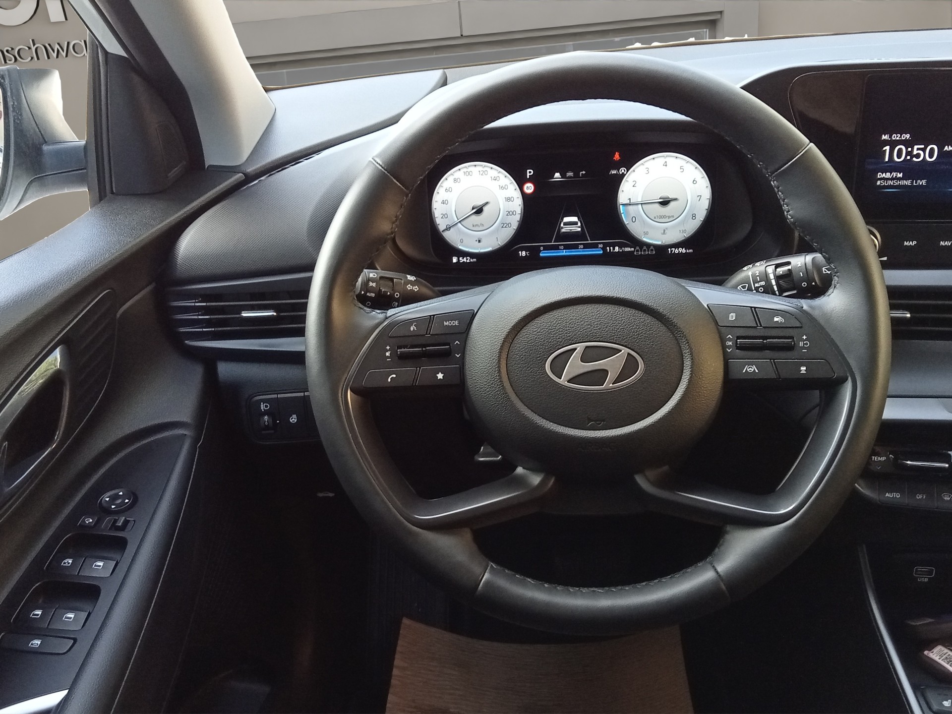 HYUNDAI i20 1.0 T-GDi Vertex DCT-image-11