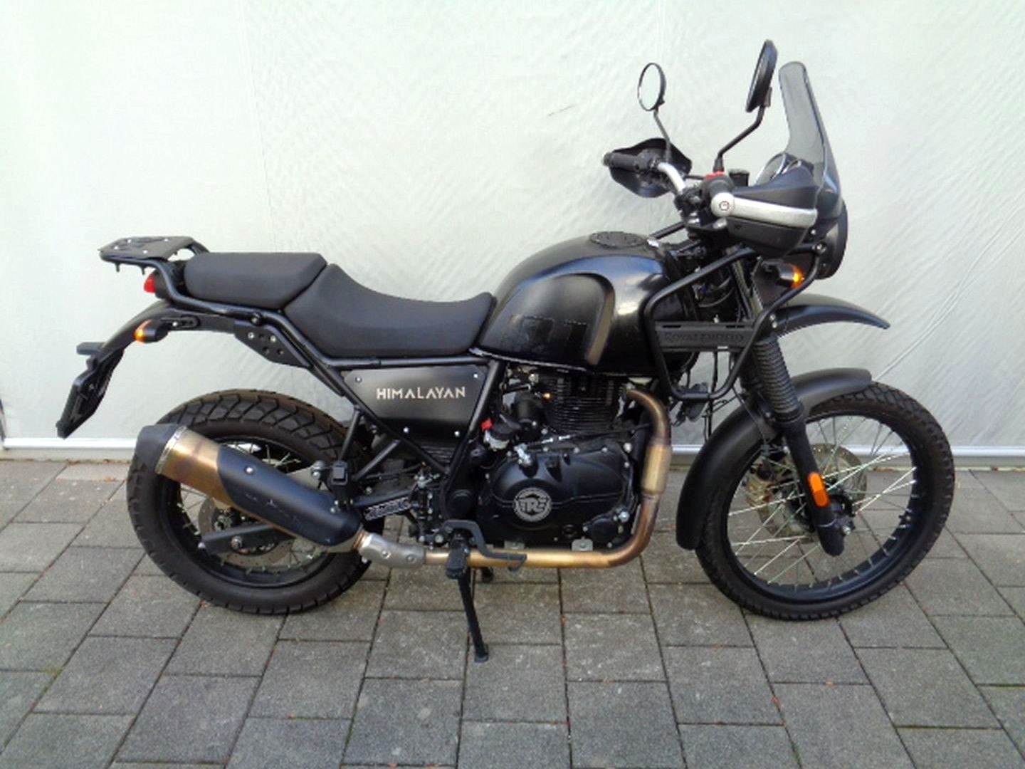 ROYAL ENFIELD HIMALAYAN 400 E5-showroom-element-3