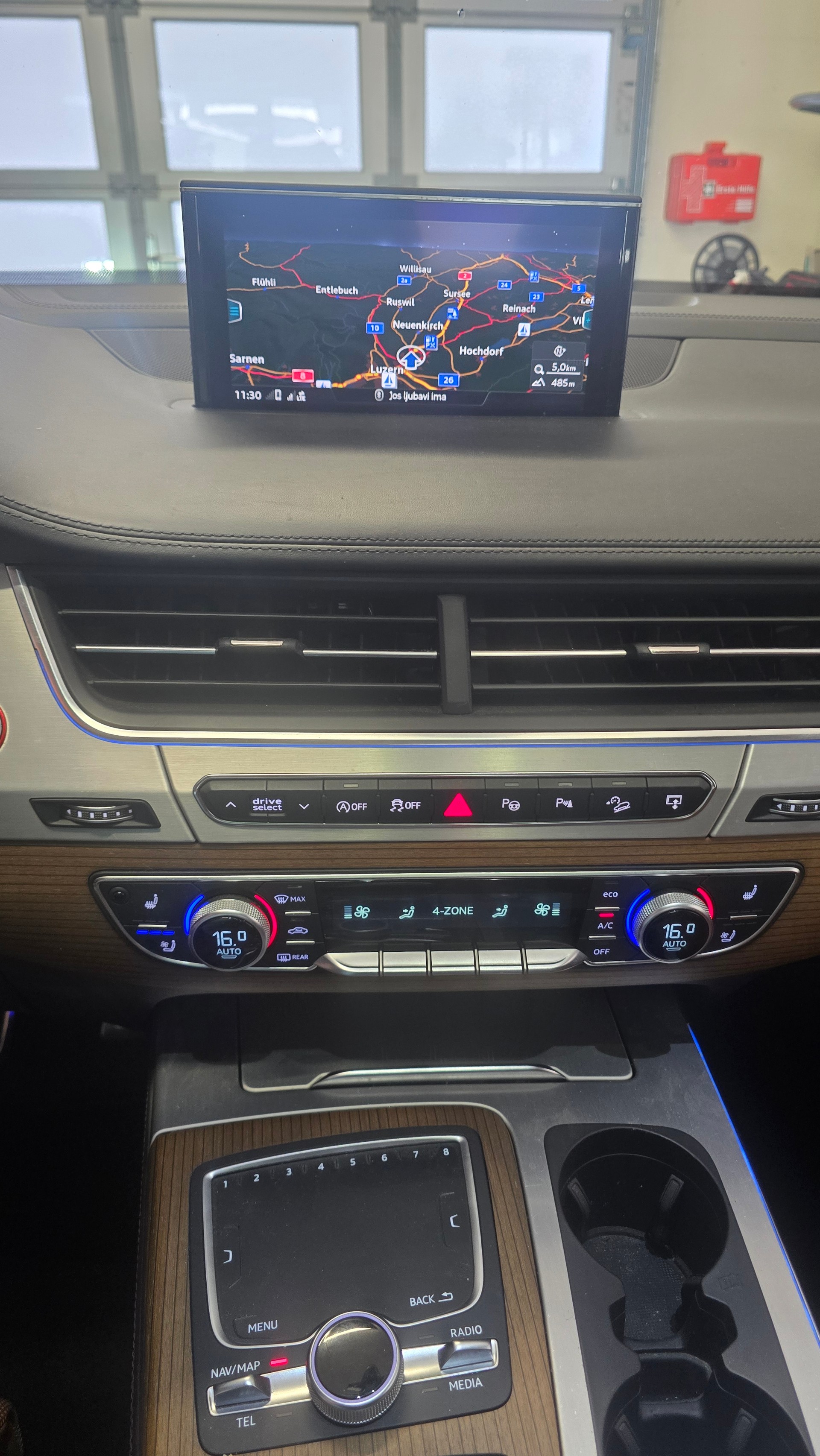 AUDI SQ7 4.0 TDI quattro tiptronic-image-20
