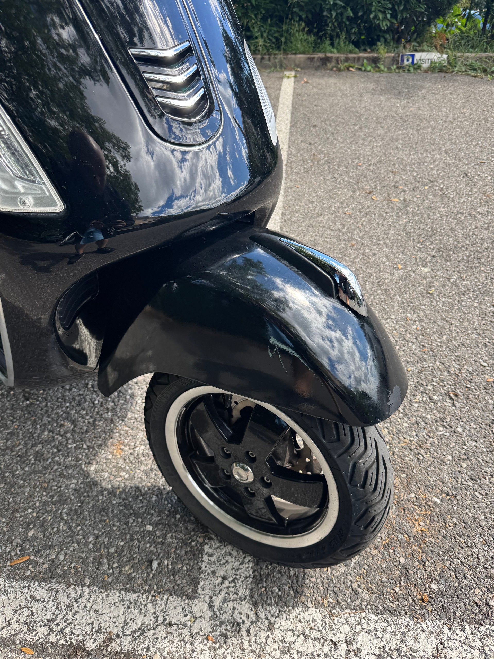 PIAGGIO Vespa GTS Super 300 i.e ABS-image-4