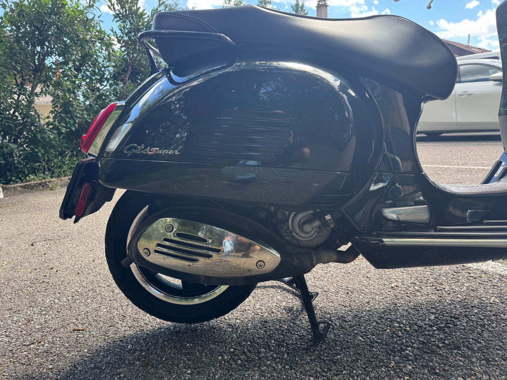 PIAGGIO Vespa GTS Super 300 i.e ABS-image-3