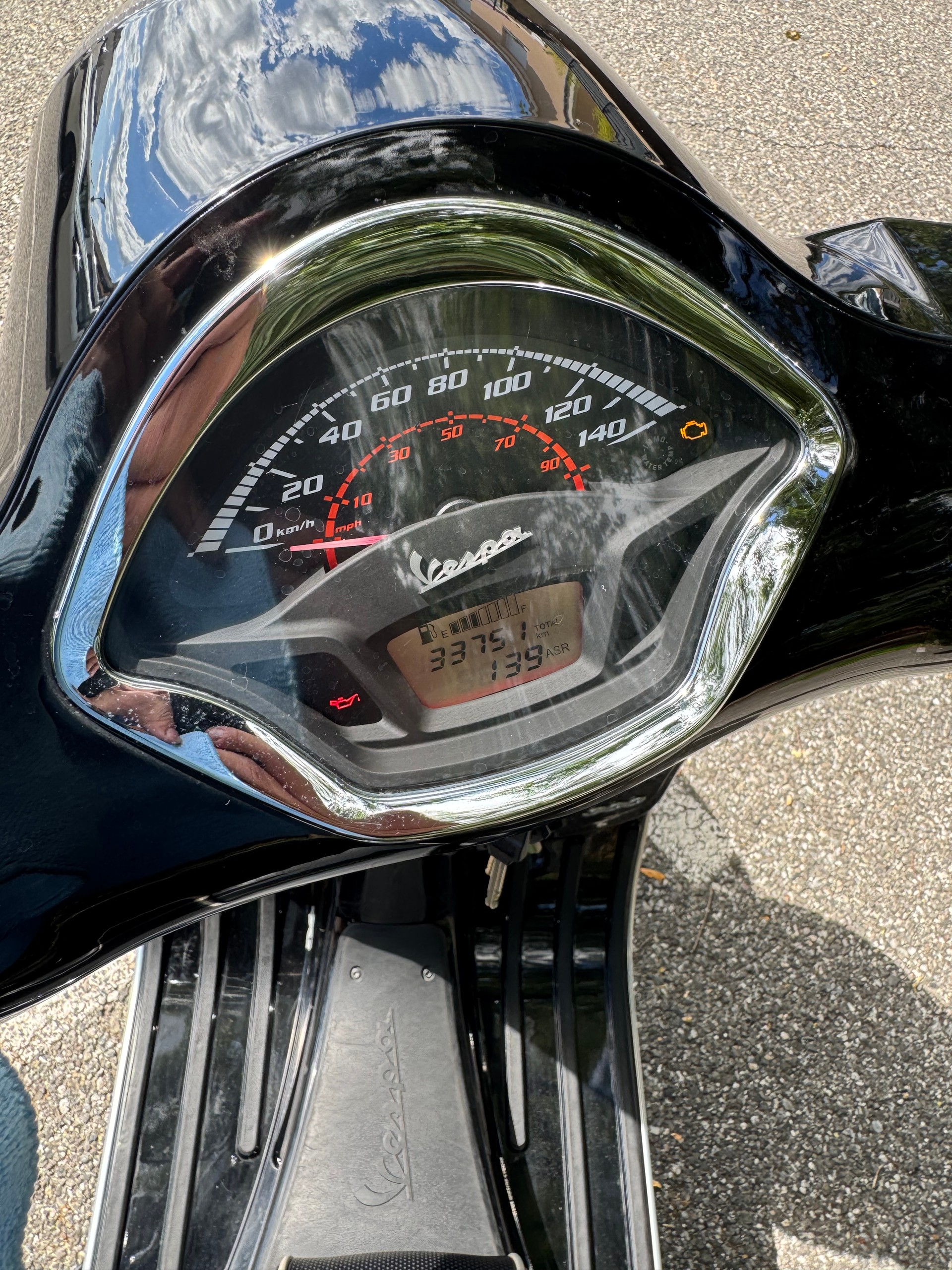 PIAGGIO Vespa GTS Super 300 i.e ABS-image-10