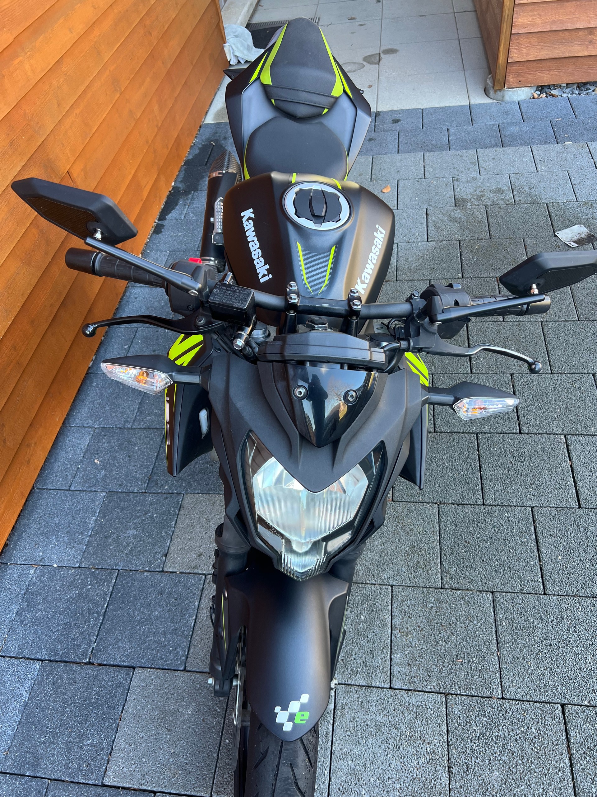 KAWASAKI Z 125-image-4