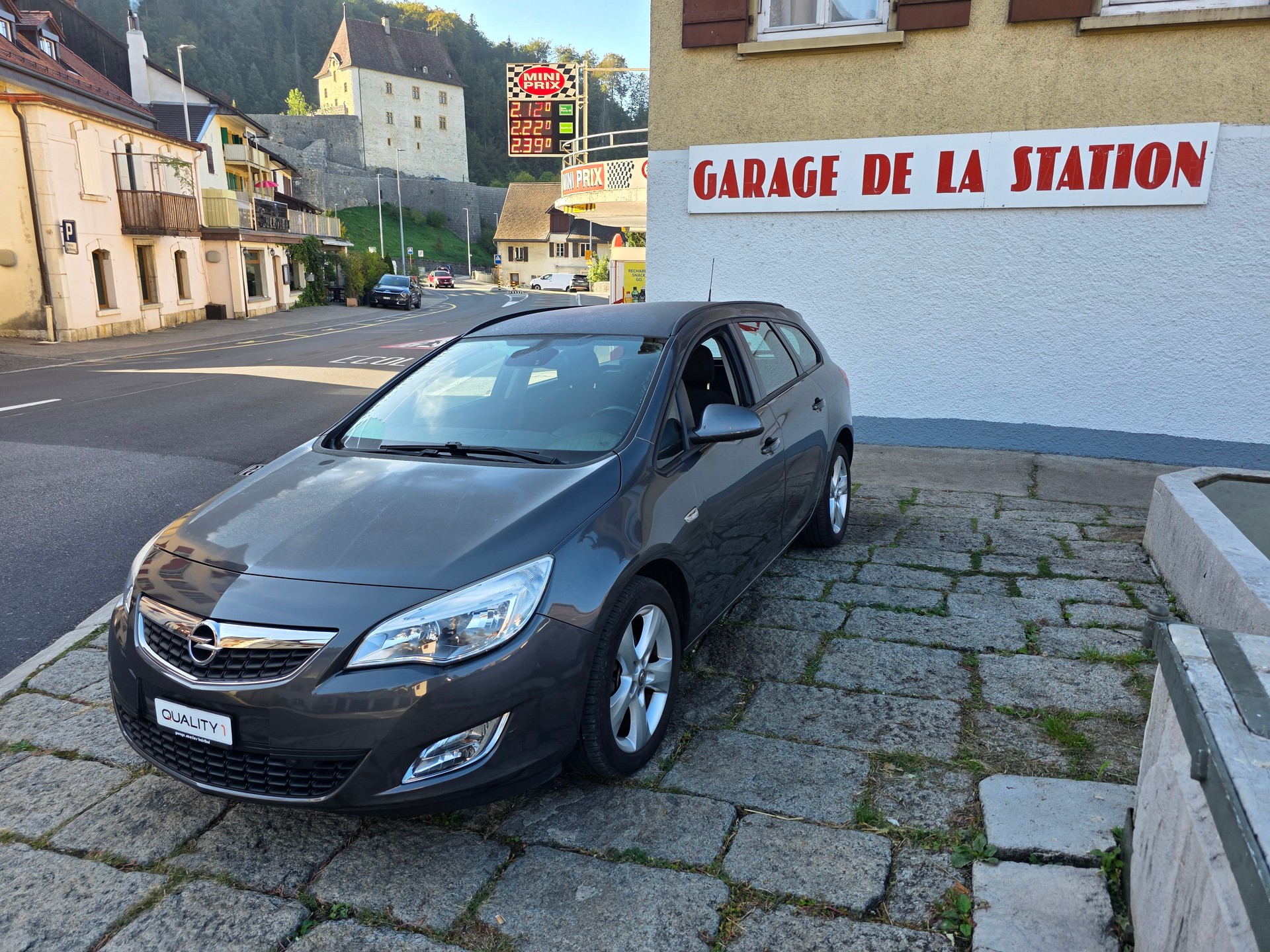 OPEL Astra SportsTourer 1.4i 16V Turbo Enjoy