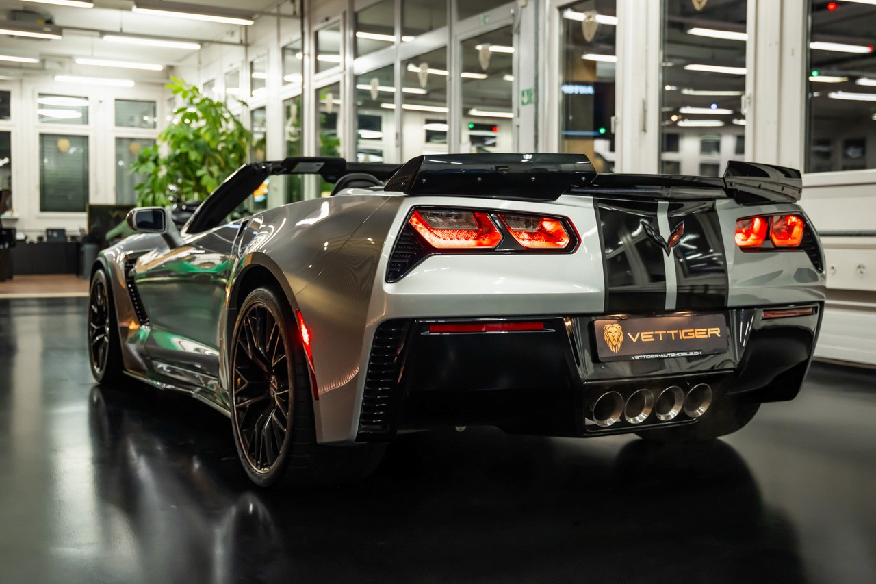 CHEVROLET Corvette Convertible Z06 3LZ Automatic-image-4