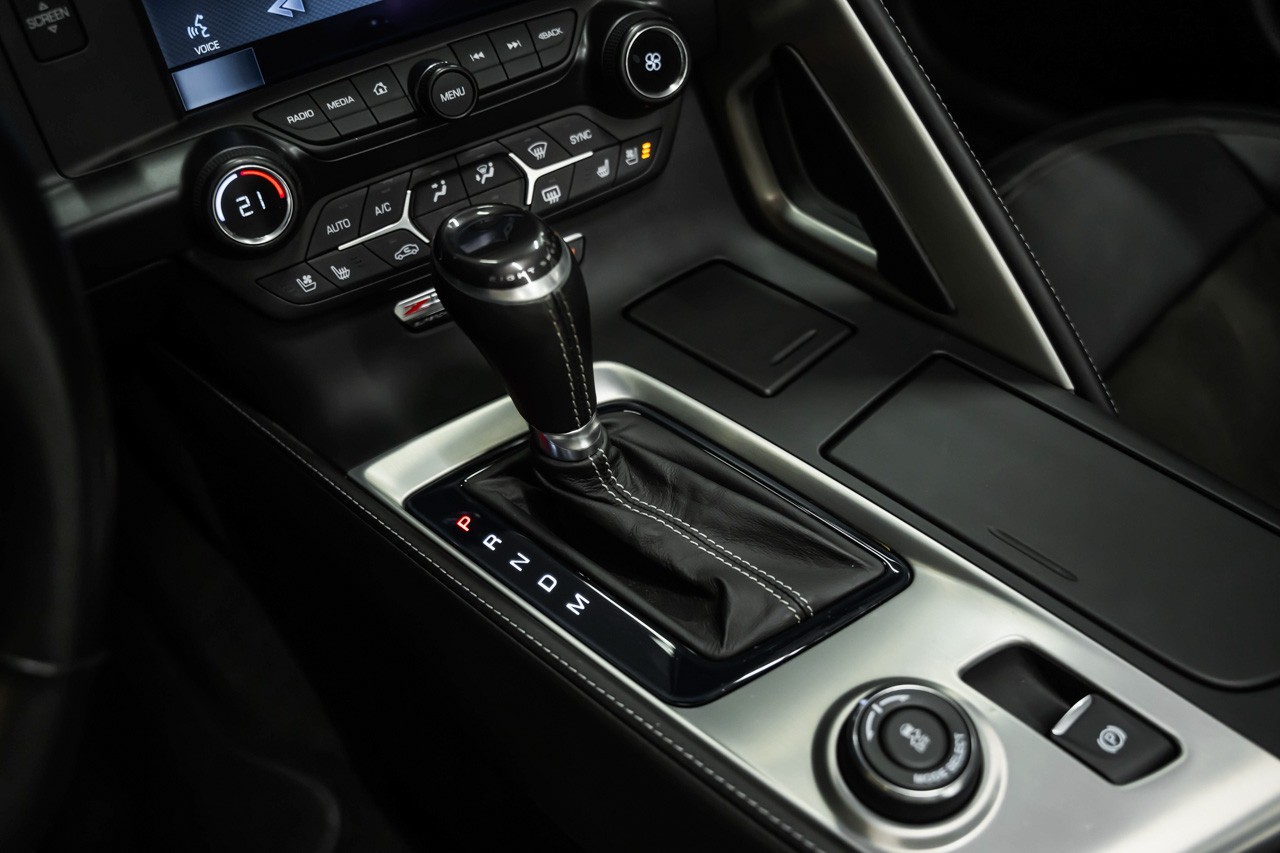 CHEVROLET Corvette Convertible Z06 3LZ Automatic-image-30