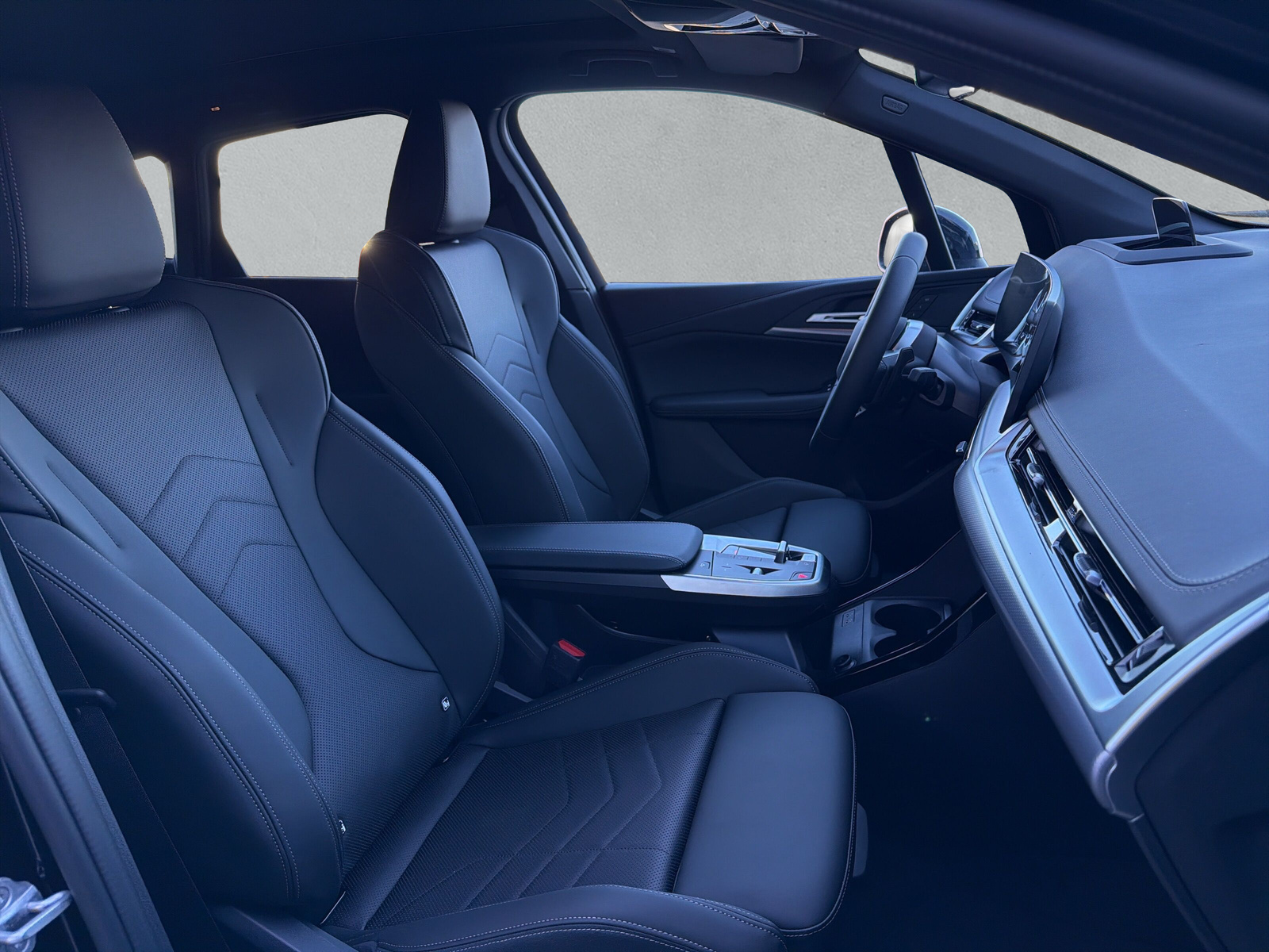 BMW 225e xDrive Active Tourer M Sport-image-12