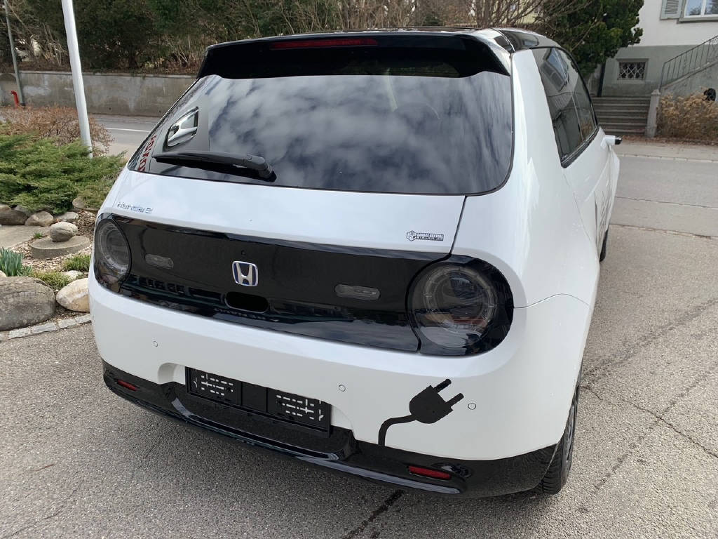 HONDA e electric Advance-showroom-element-3