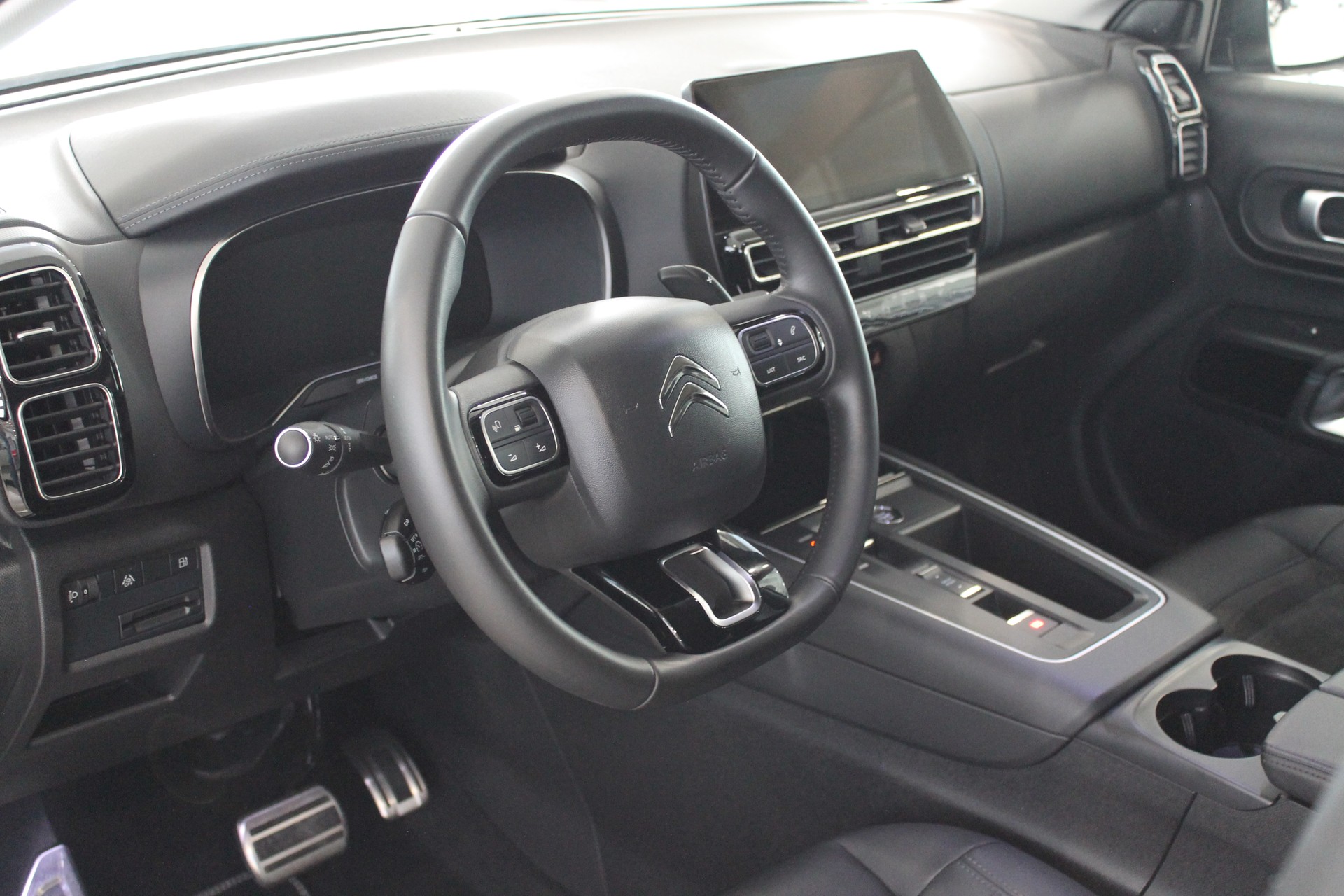 CITROEN C5 Aircross 1.6 PHEV Shine-image-7