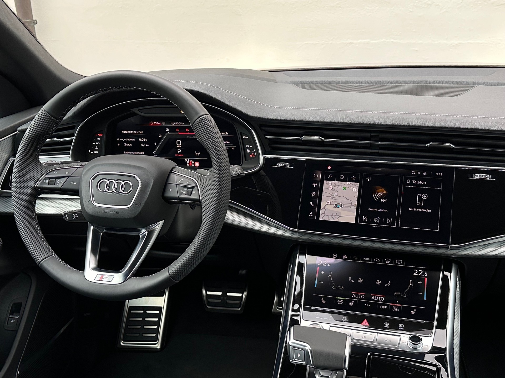 AUDI Q8 SUV TDI quattro 210 kW tiptronic-image-4