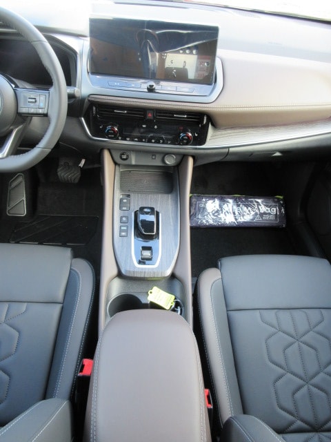 NISSAN Qashqai 1.5 VC-T Tekna-image-9