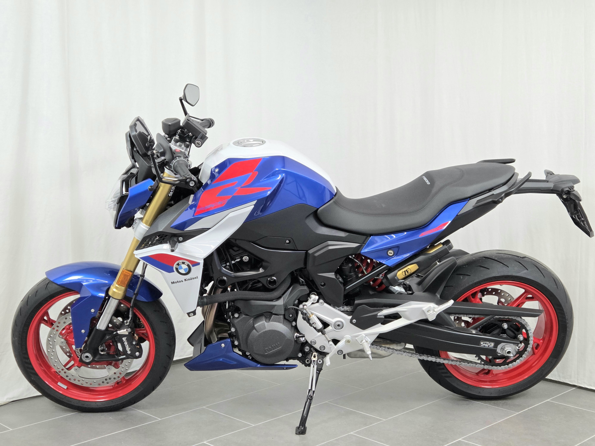 BMW F 900 R Sport-image-3