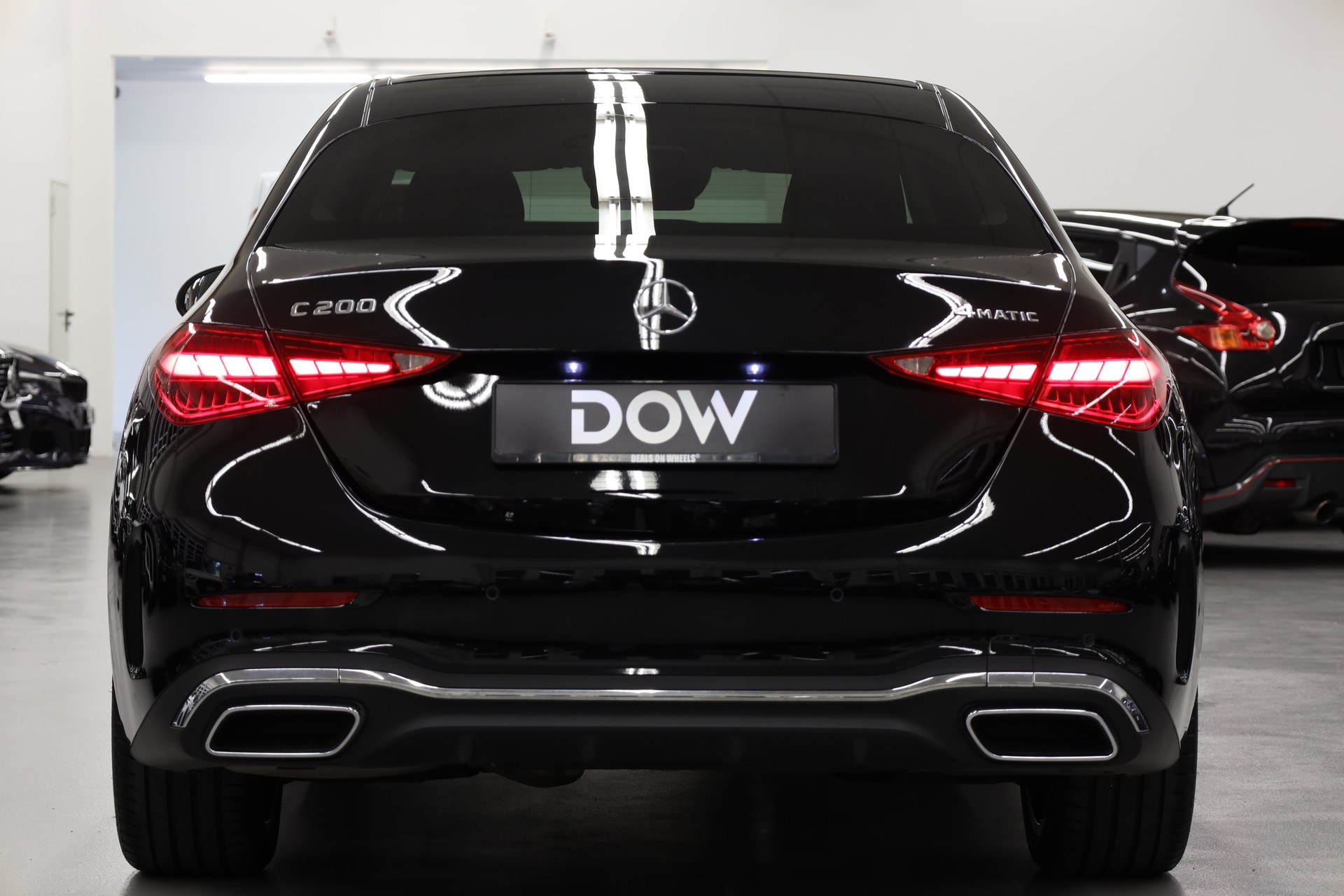 MERCEDES-BENZ C 200 AMG Line 4matic-image-6