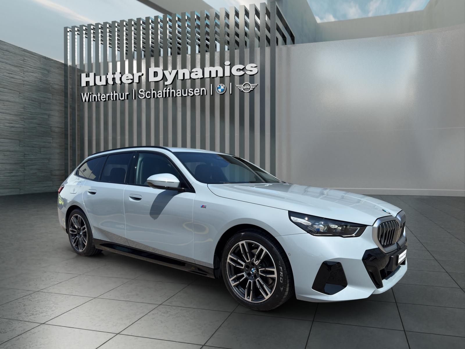 BMW 520d xDrive Touring M Sport-showroom-element-2