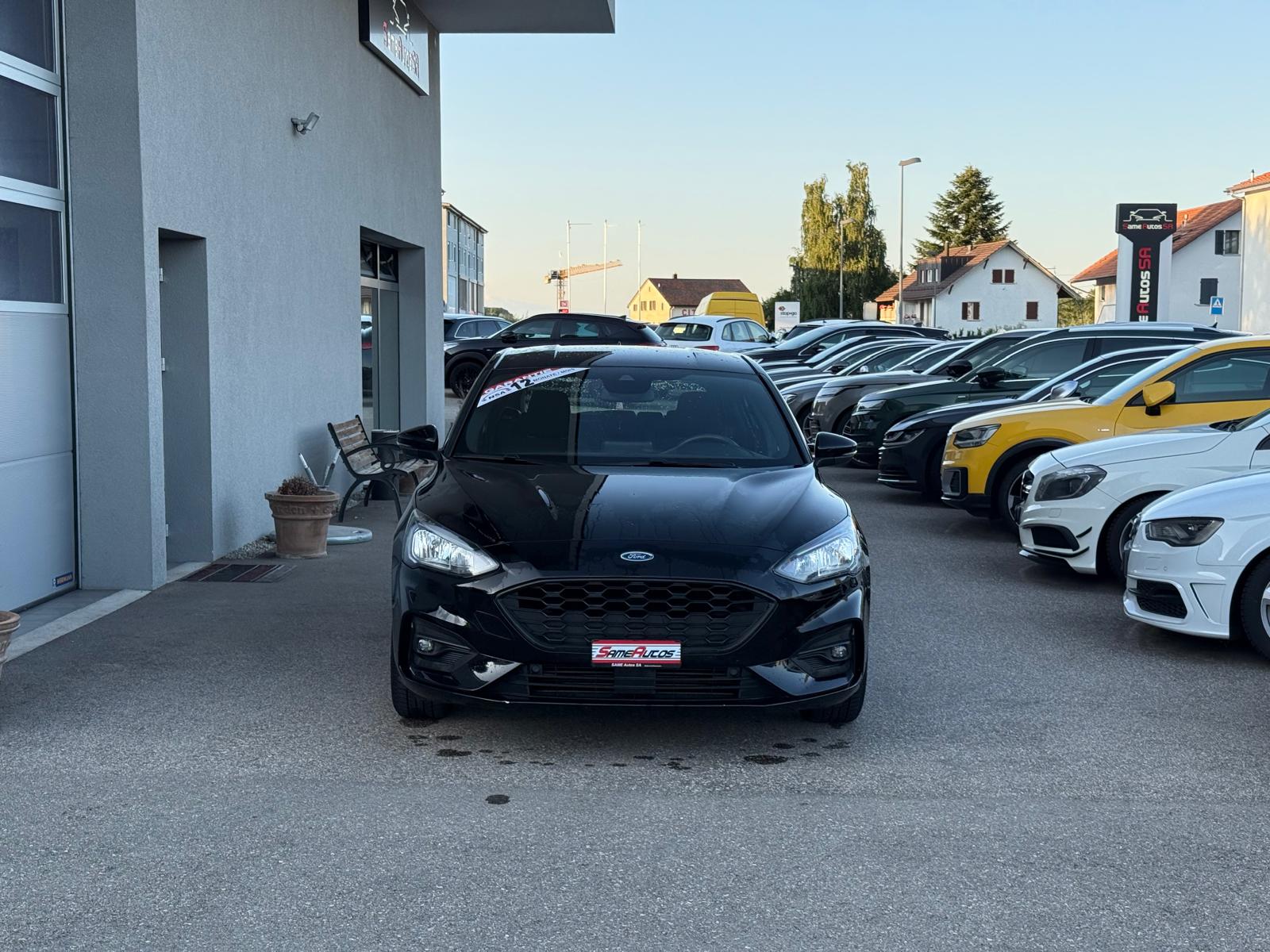 FORD Focus 1.0 SCTi ST Line-image-5