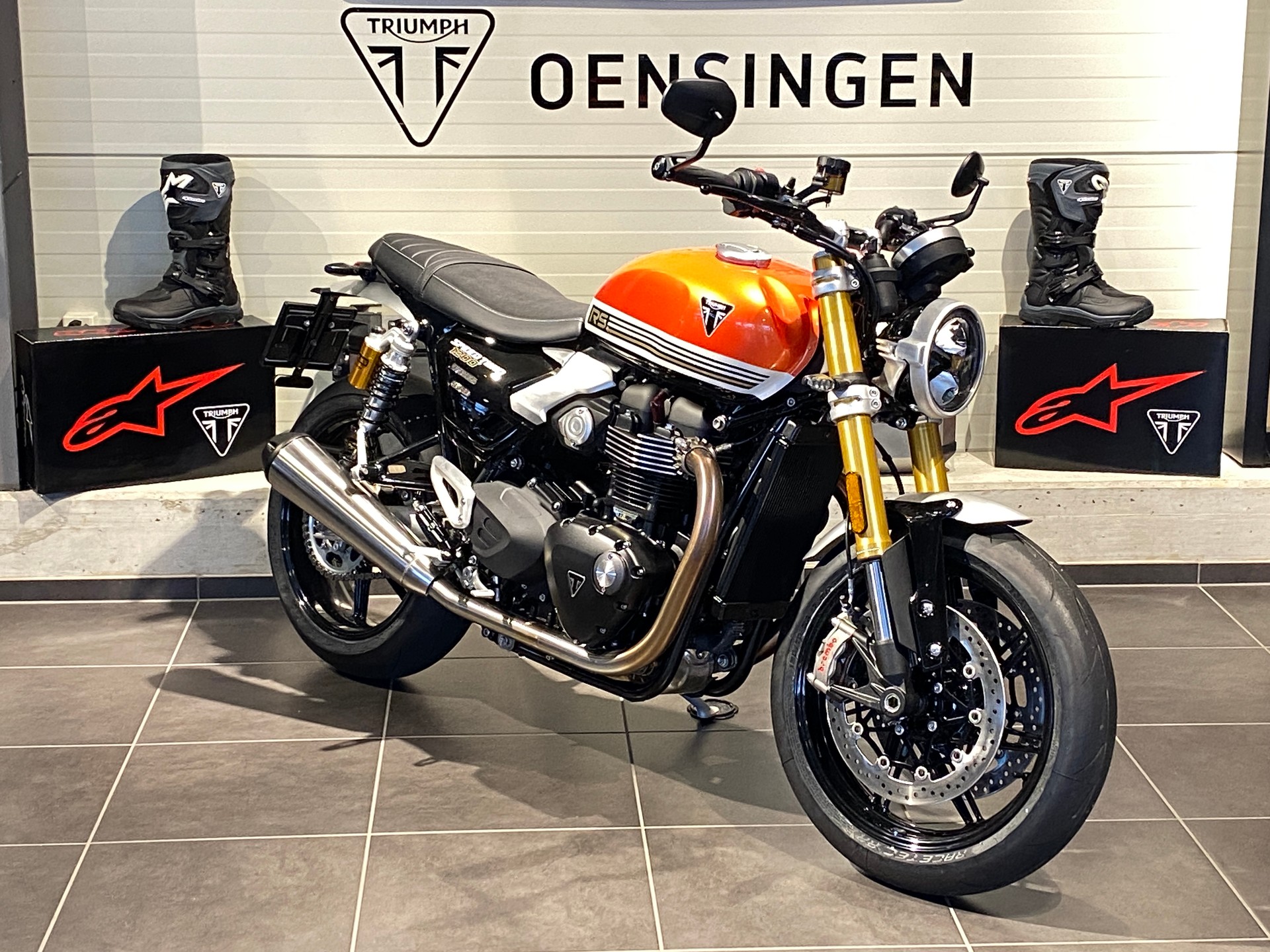 TRIUMPH Speed Twin 1200 RS-image-1