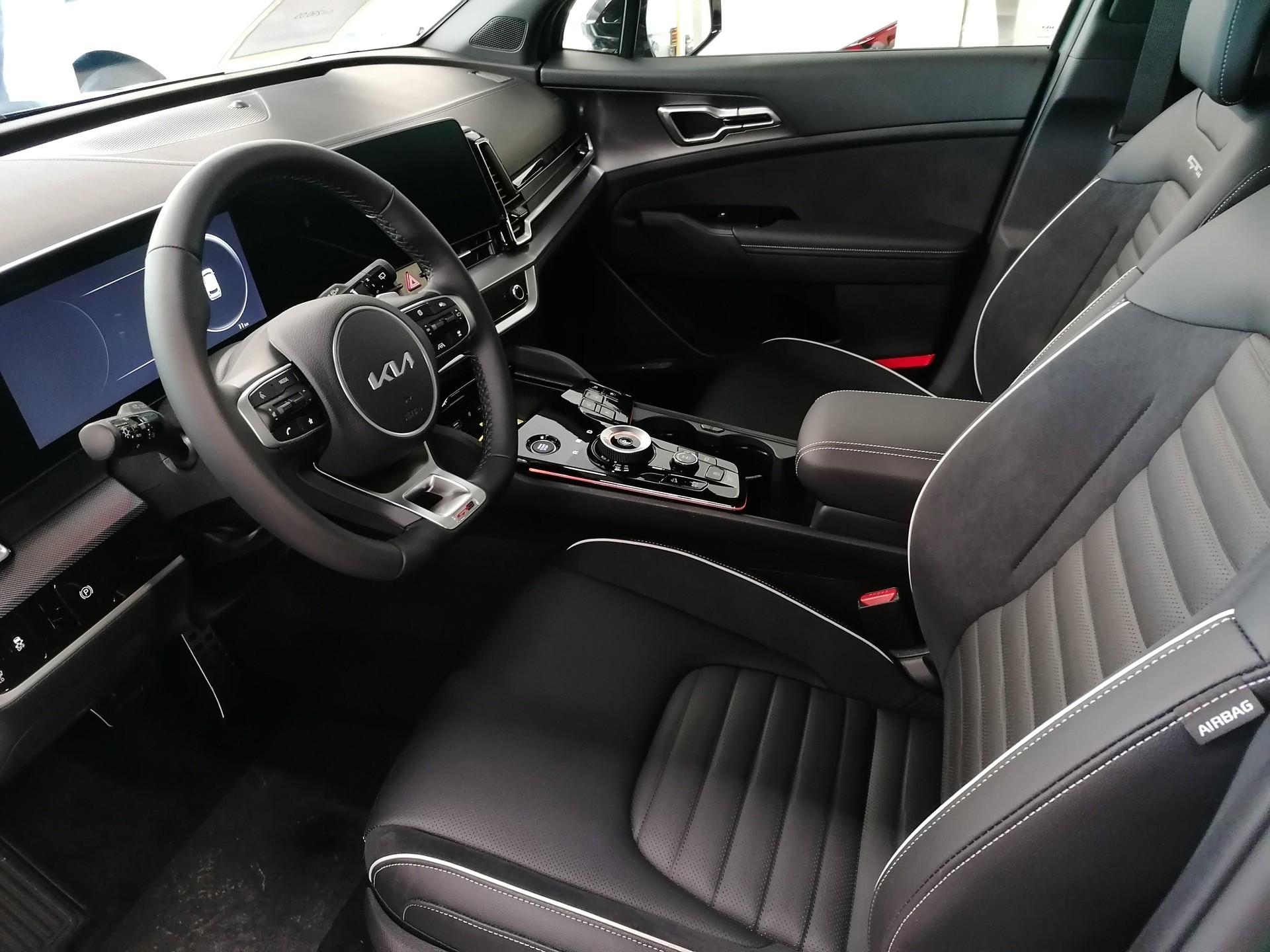 KIA Sportage 1.6 T-GDi GT-Line-image-3