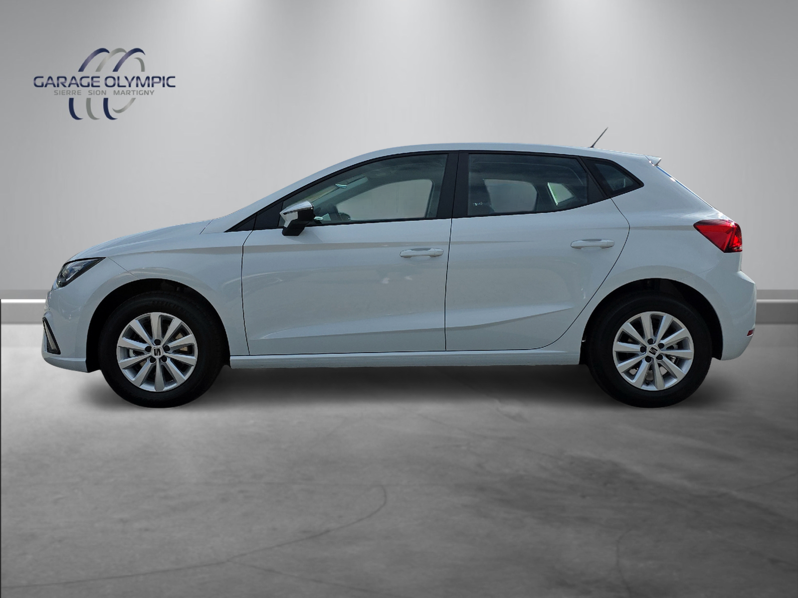 SEAT Ibiza 1.0 EcoTSI Business Edition DSG-showroom-element-1