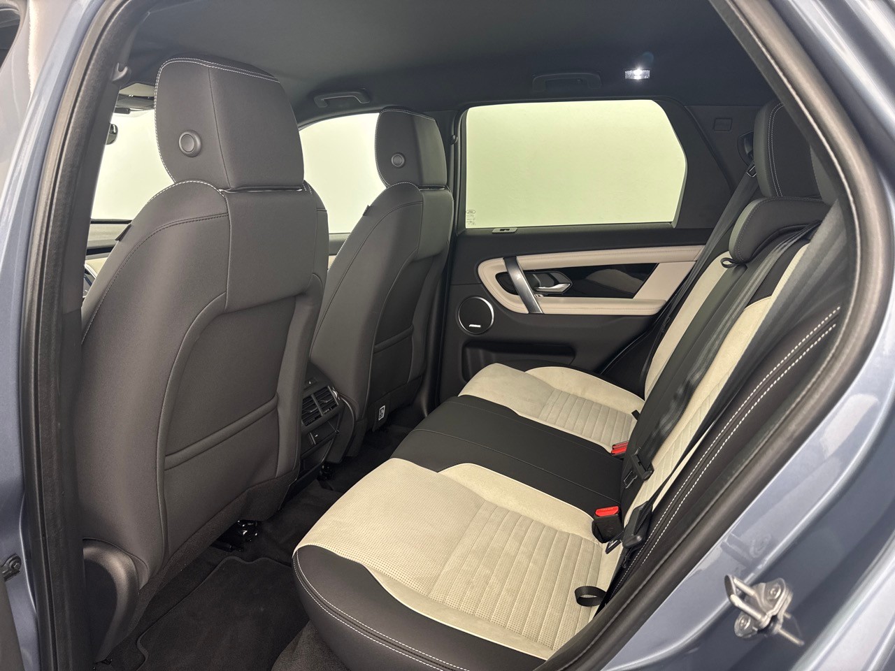 LAND ROVER Disco.Sp.R Dy D200 SE-image-5