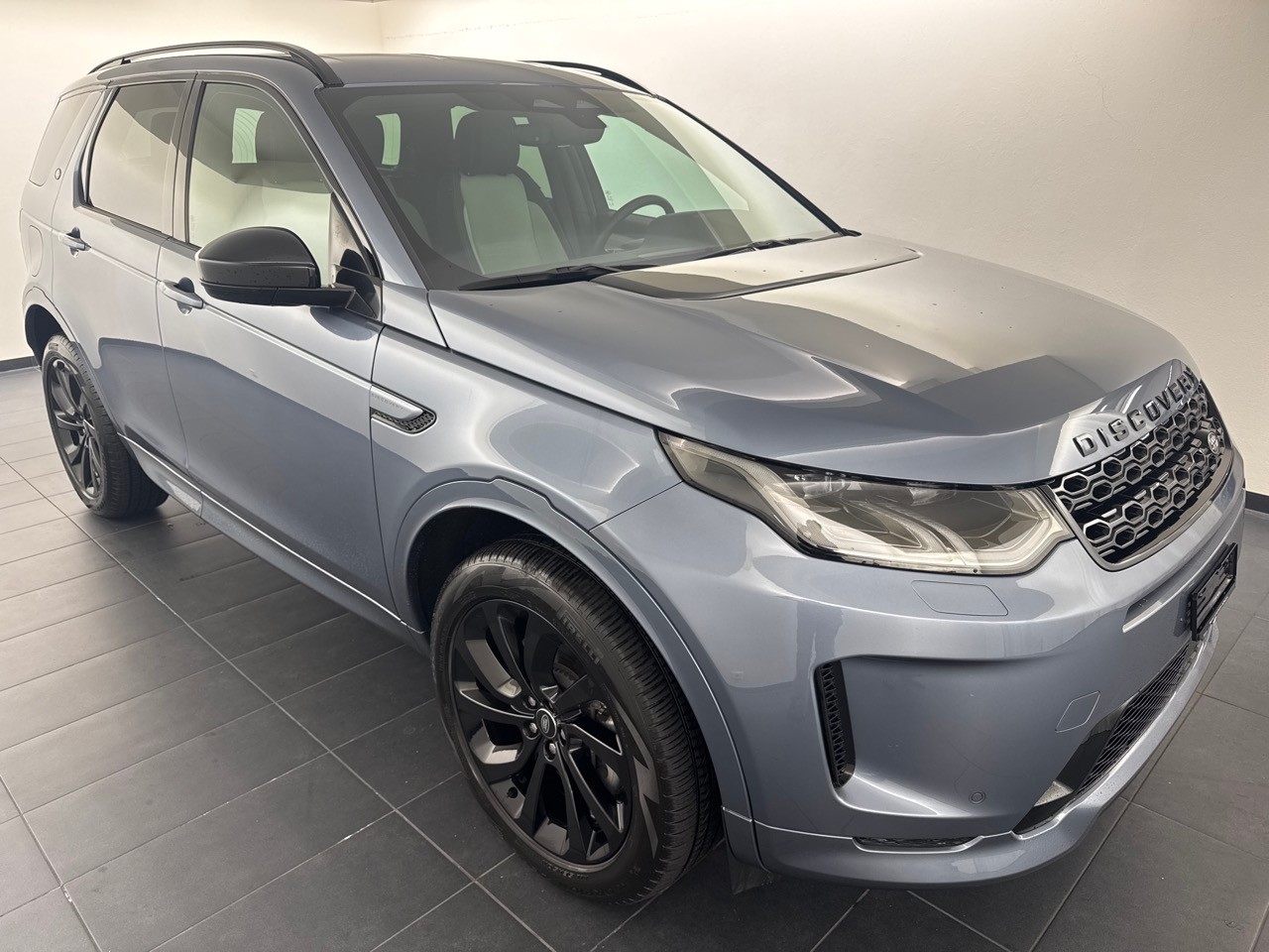 LAND ROVER Disco.Sp.R Dy D200 SE-showroom-element-3