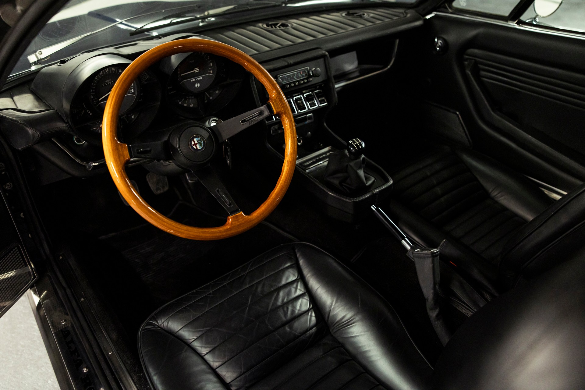 ALFA ROMEO Veteranfahrzeug V8-image-8