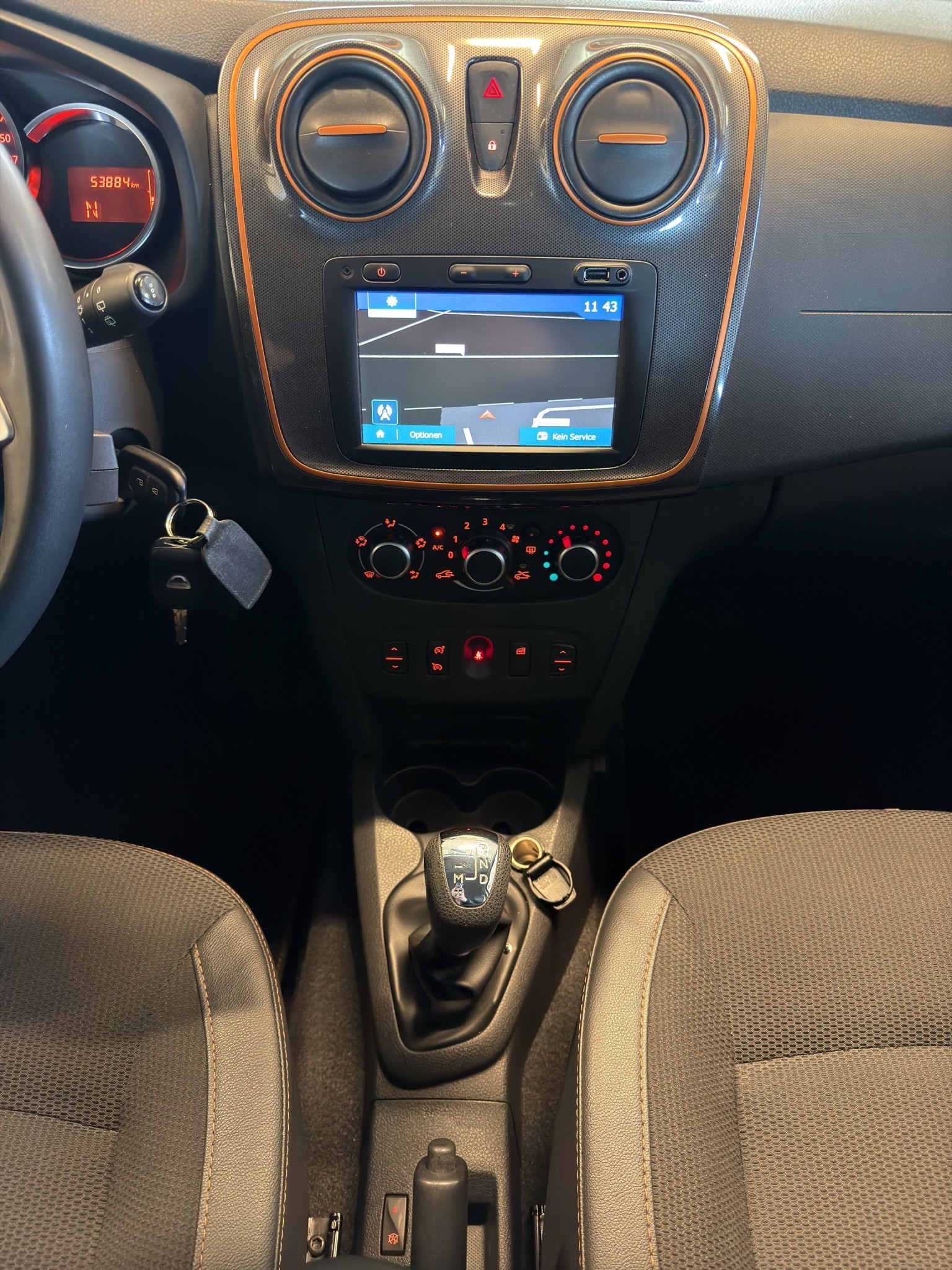 DACIA Logan MCV 0.9 Stepway Unlimited Automatic-image-7