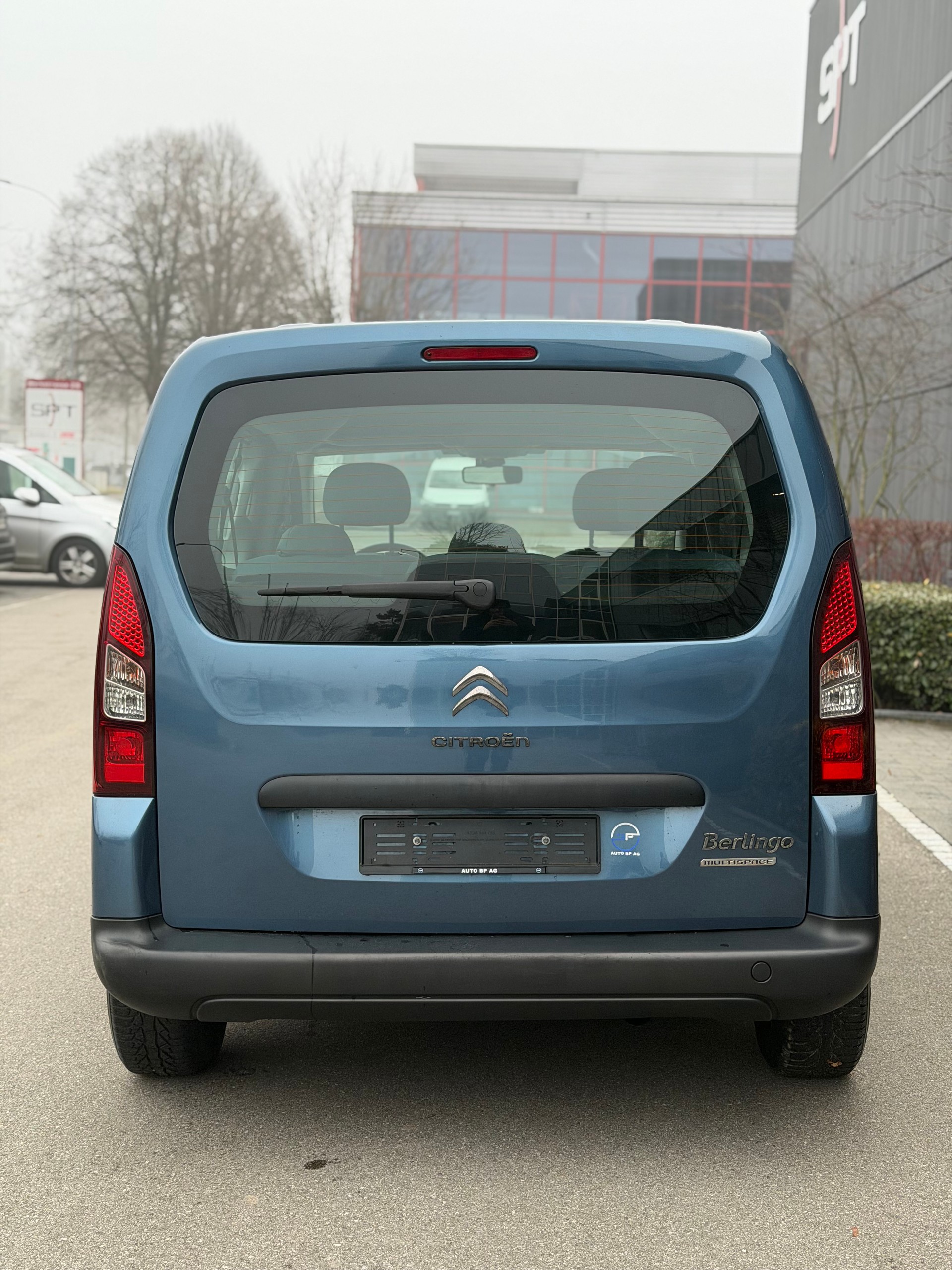 CITROEN Berlingo 1.6 e-HDi Séduction EGS6-image-7
