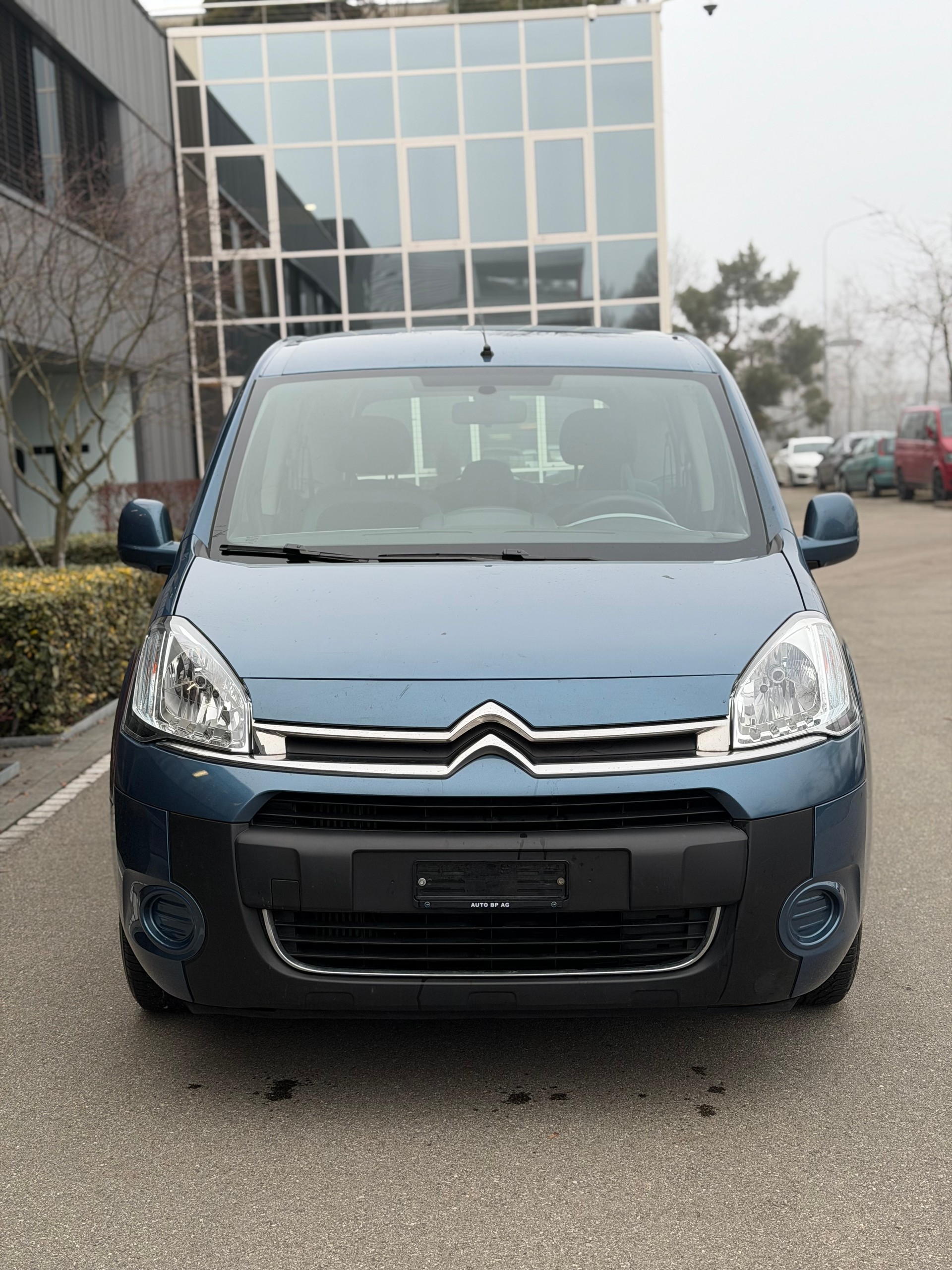 CITROEN Berlingo 1.6 e-HDi Séduction EGS6-image-4