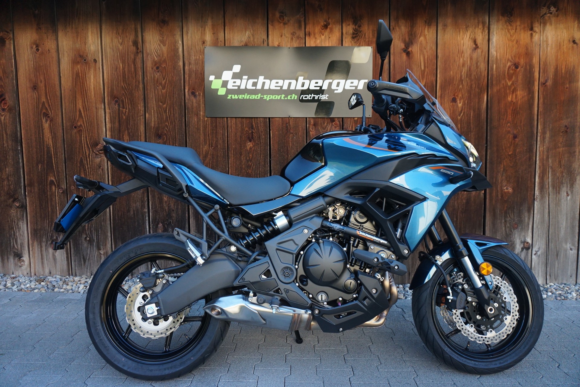 KAWASAKI Versys 650 ABS (35kW/49kW) MY26-image-2