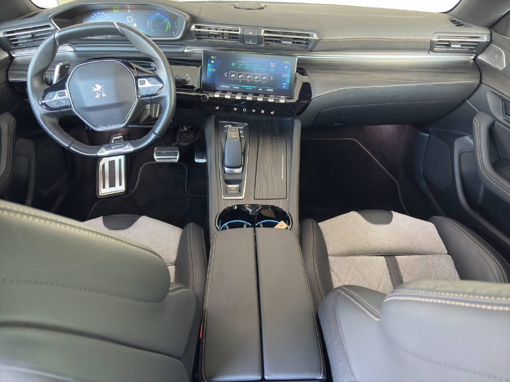 PEUGEOT 508 1.6 Plug-in Hybrid GT-image-6