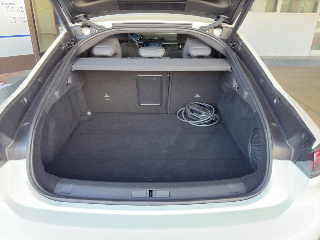 PEUGEOT 508 1.6 Plug-in Hybrid GT-image-8