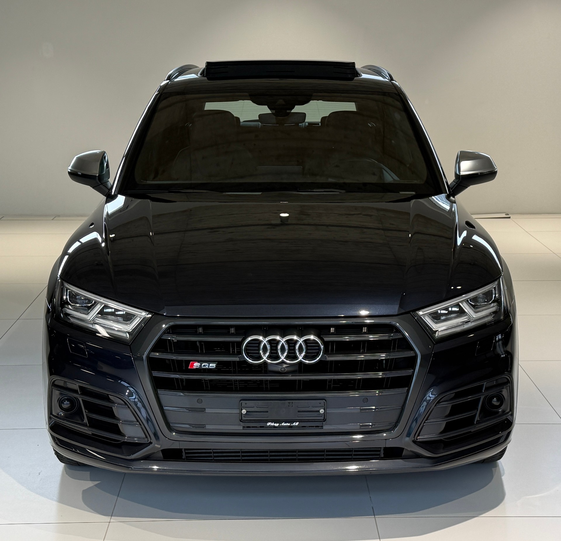 AUDI SQ5 3.0 TFSI quattro S-tronic ***VOLLAUSSTATTUNG***PANORAMADACH***AHK***STANDHEIZUNG***DISTANZREGLER***-showroom-element-1