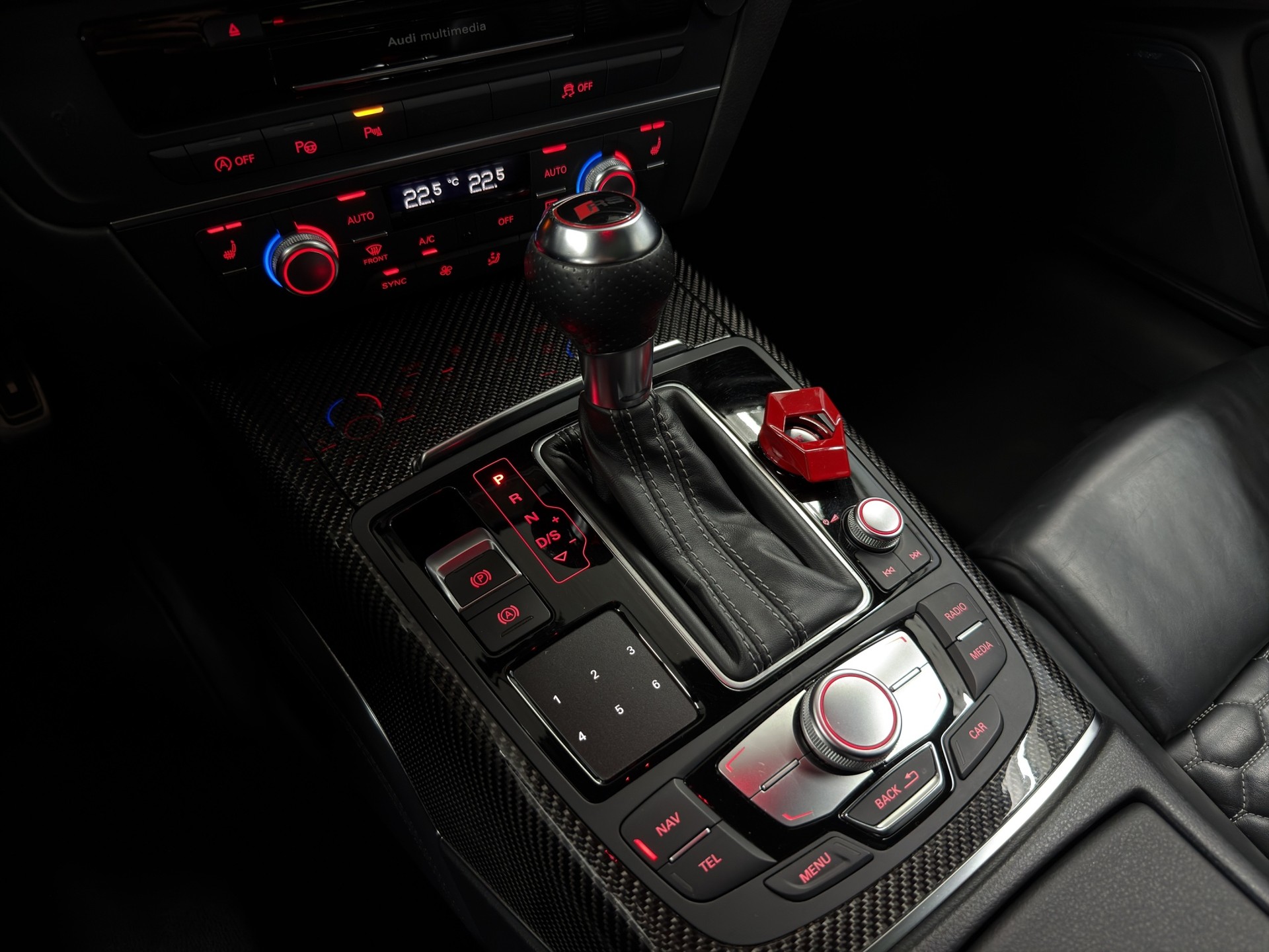 AUDI RS6 Avant 4.0 TFSI V8 performance quattro-image-14