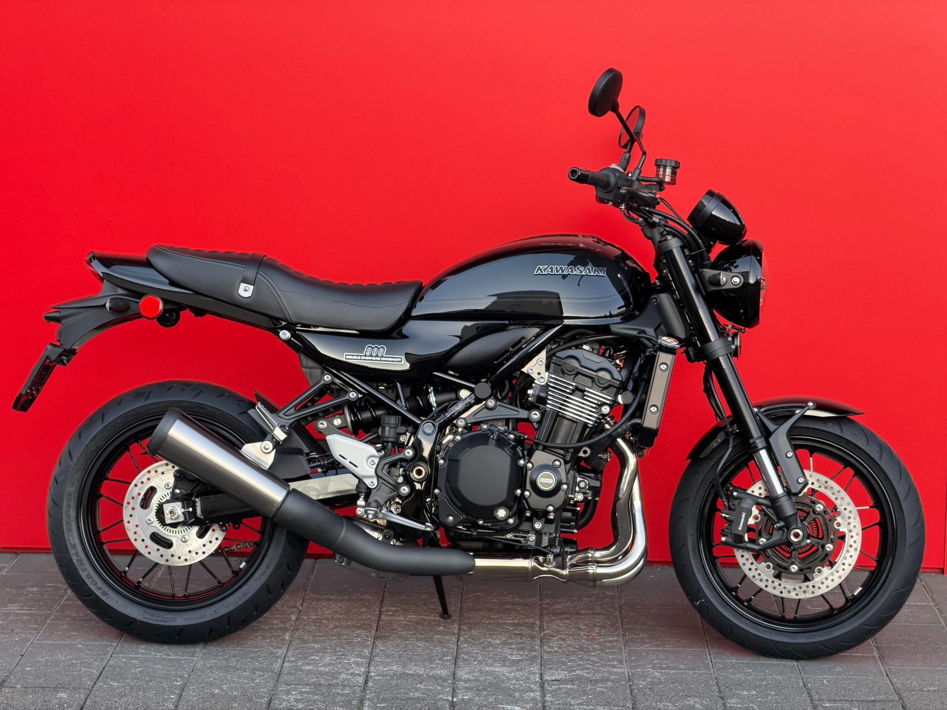 KAWASAKI Z 900 RS (70kW) Black Ball Edition-image-0