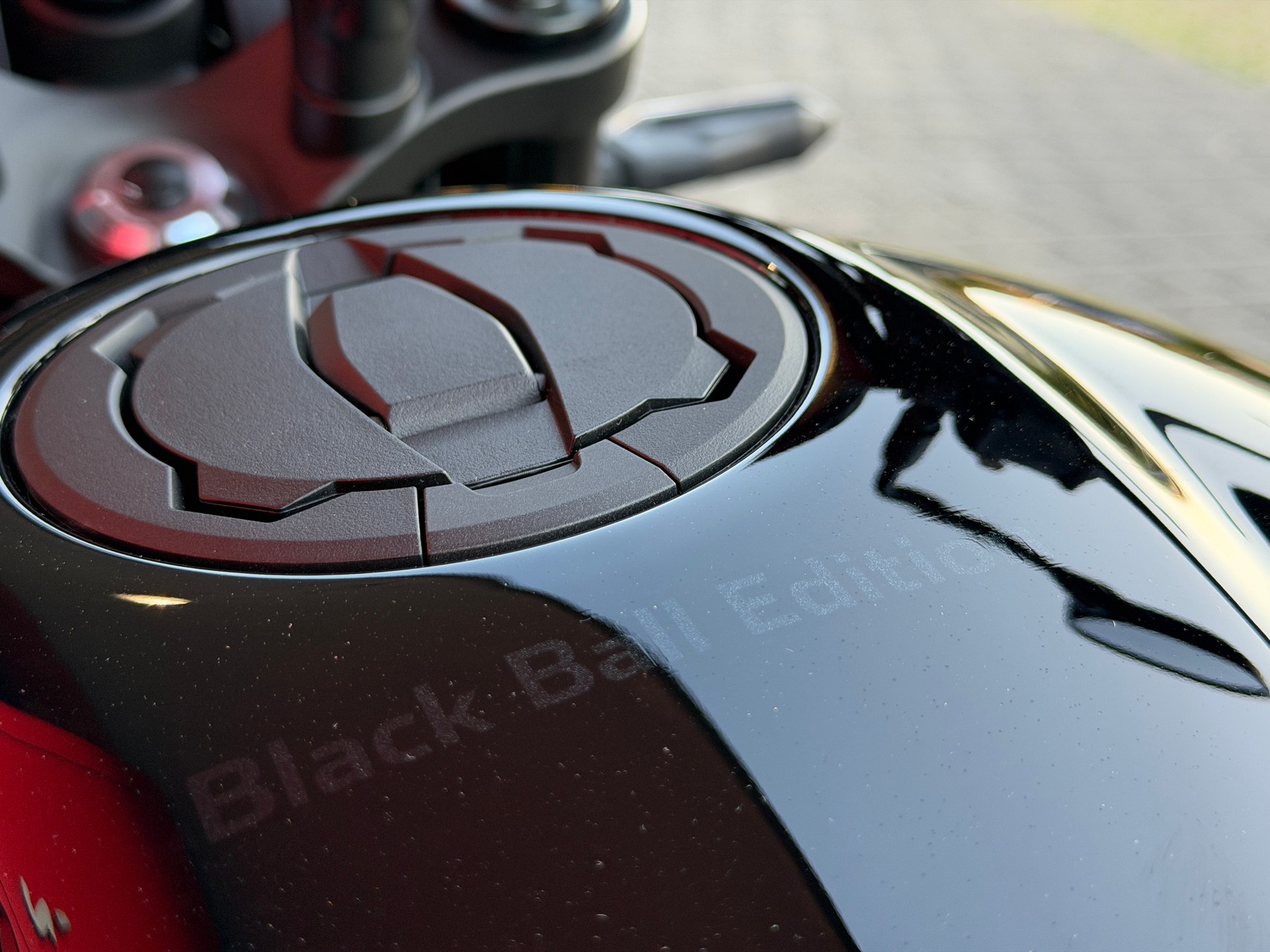 KAWASAKI Z 900 RS (70kW) Black Ball Edition-image-6