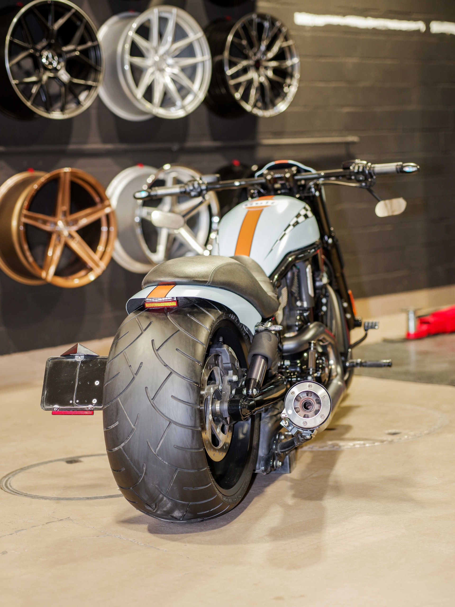 HARLEY-DAVIDSON VRSCDX Night Rod Special ABS-image-2